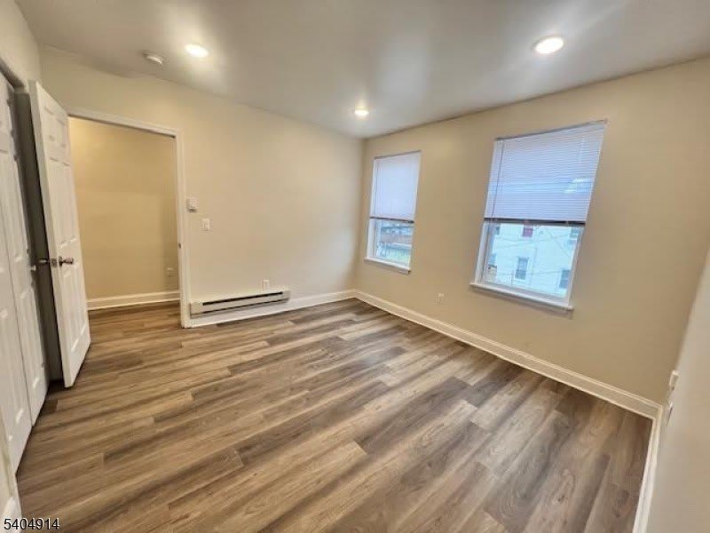 12 Seeley St – photo 4