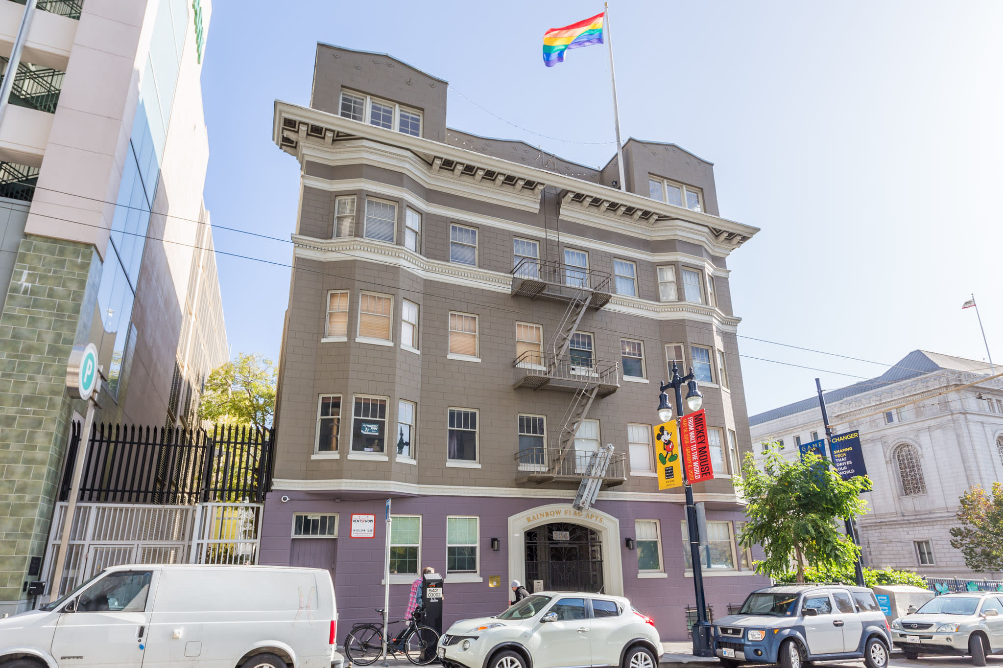 324 Larkin – photo 4