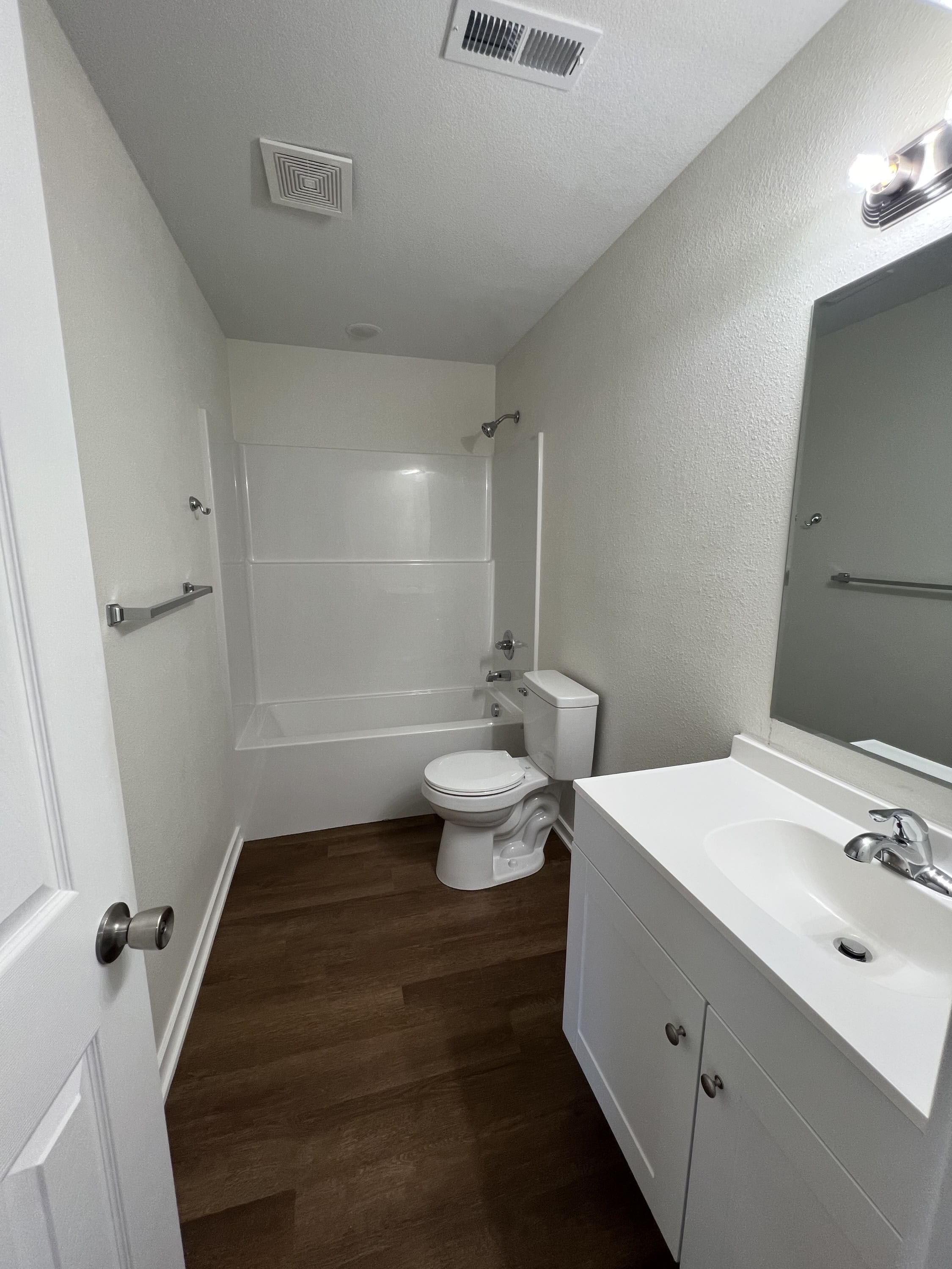 500 North Water Street – photo 4
