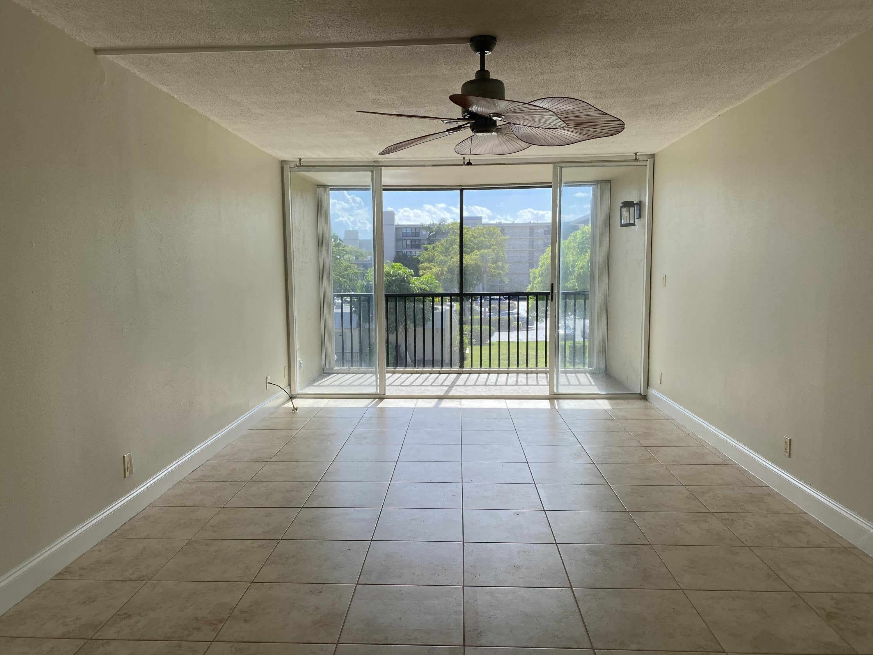4 Royal Palm Way – photo 5