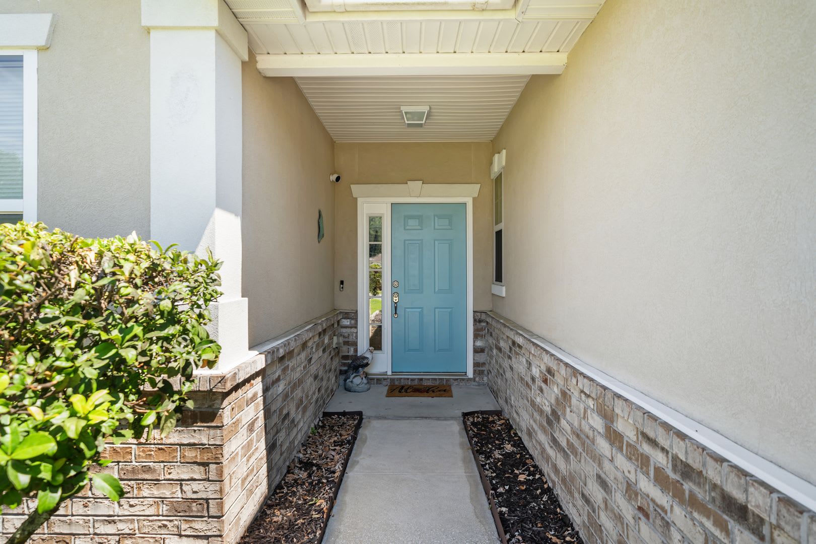 Park West Beauty 3 Bedroom Home With Screened Porch And Fenced Backyard – photo 4