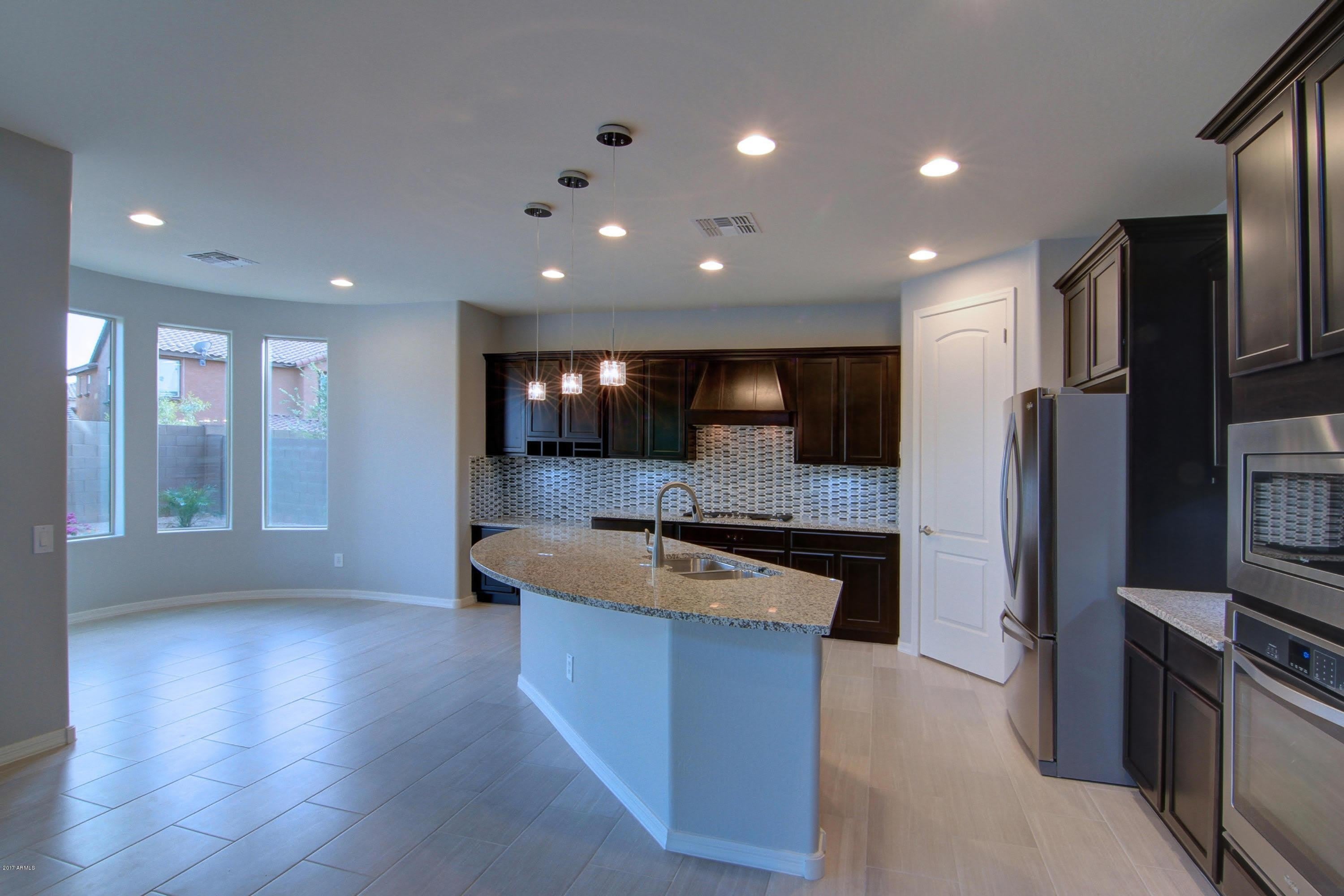 3607 E SALTER Drive – photo 5