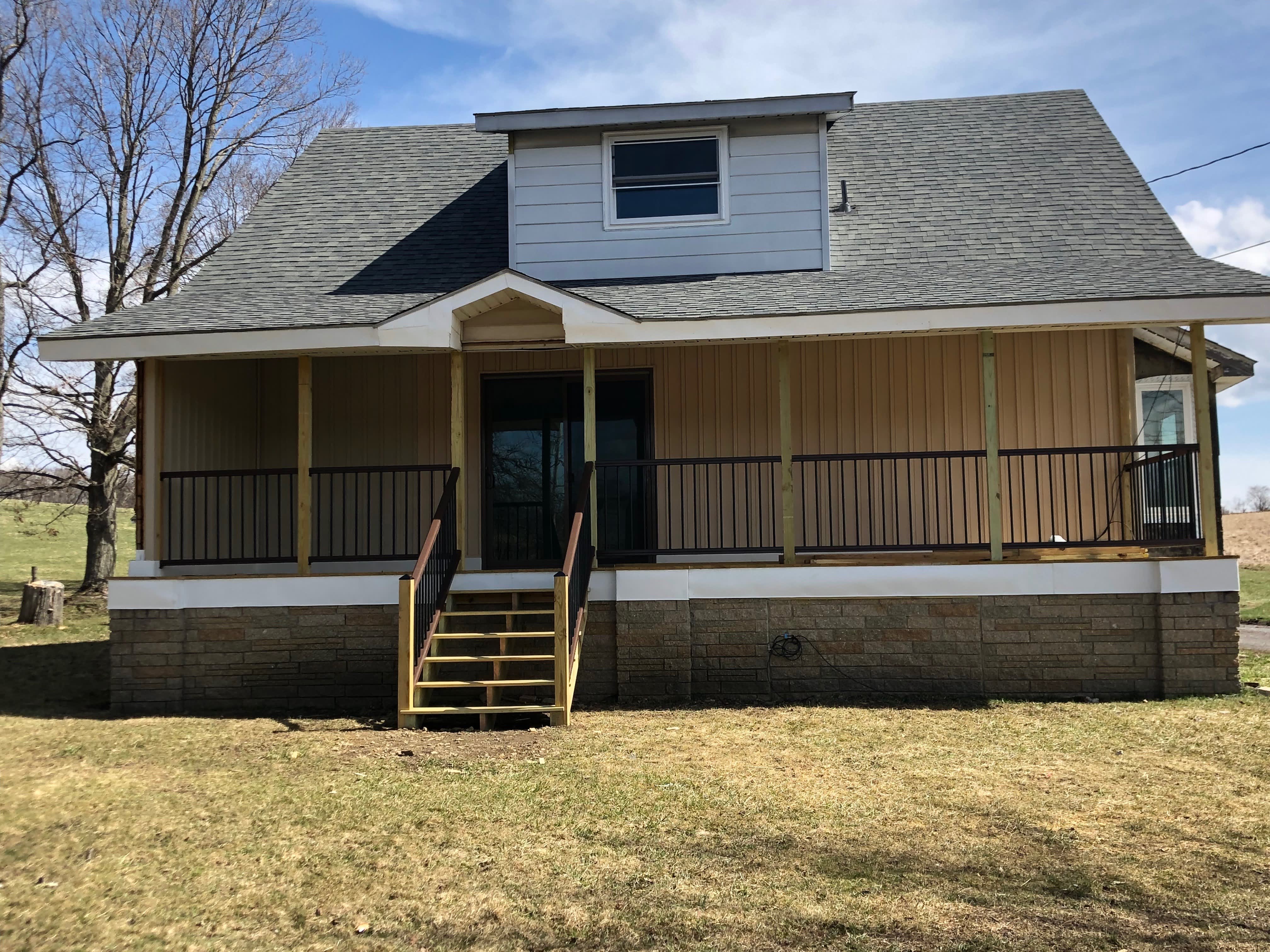 80 Sand Flat Rd – photo 1