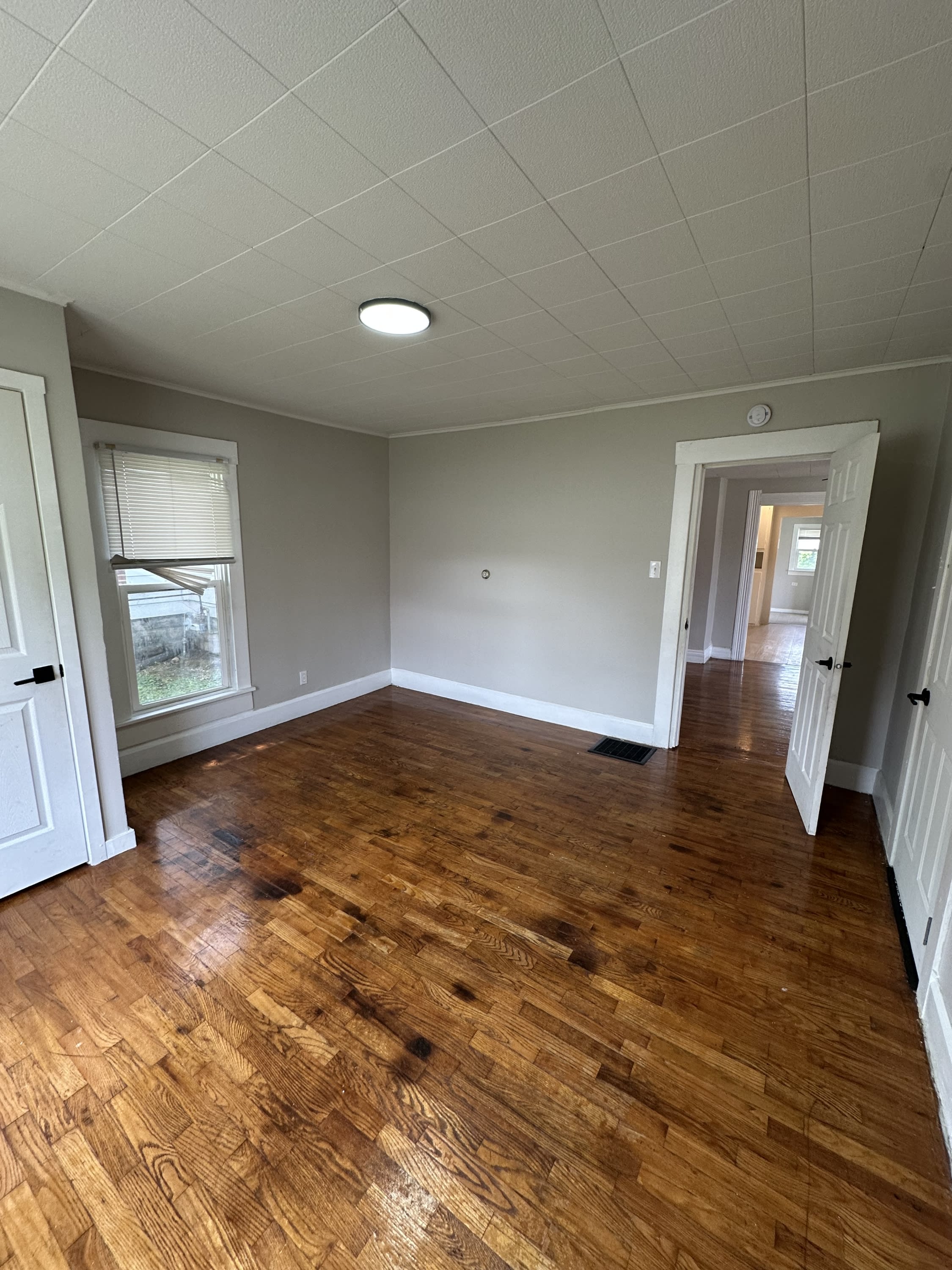 2703 South Walnut Street – photo 5