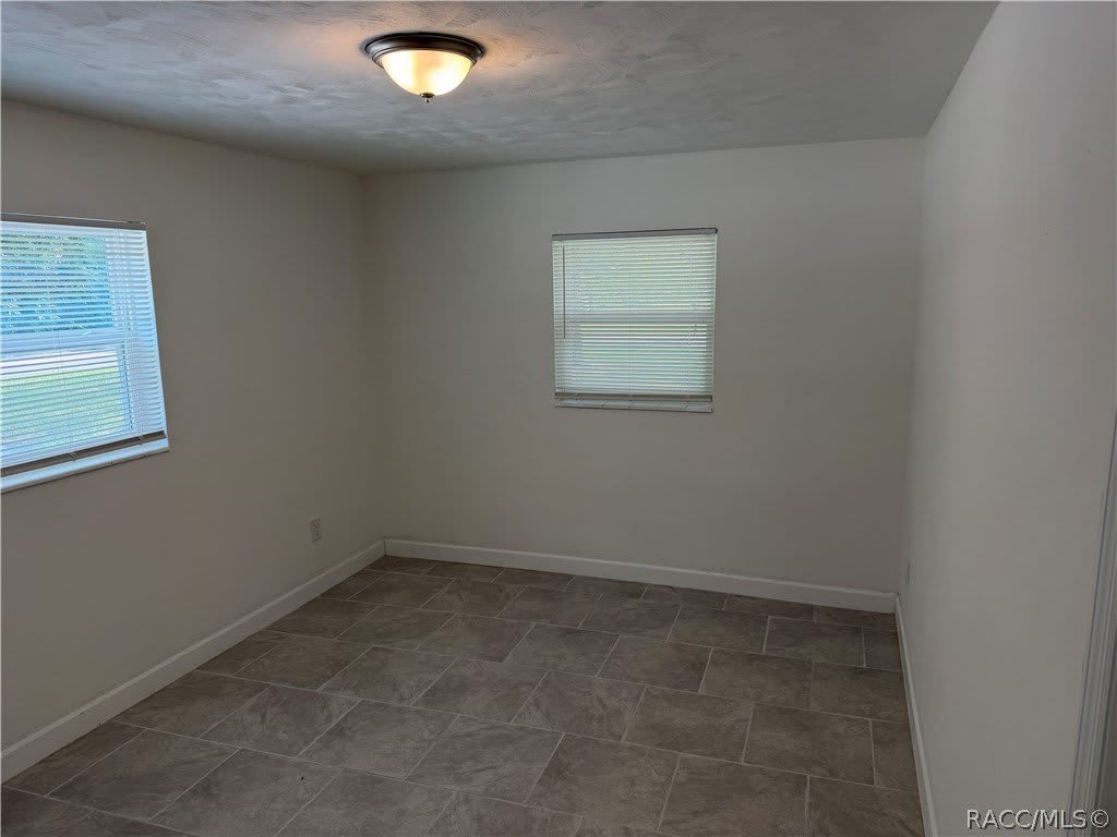 1405 Eden Drive – photo 4