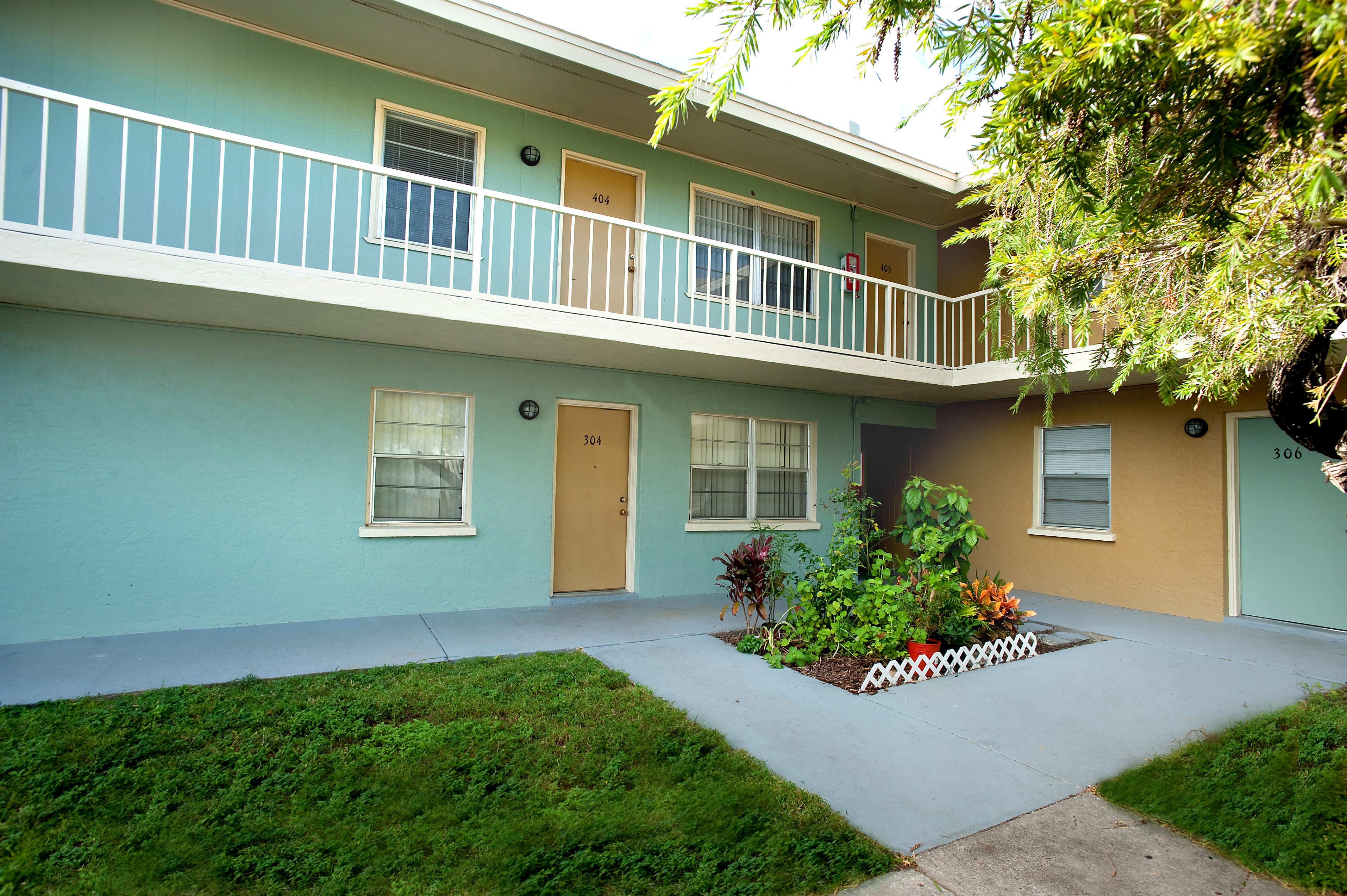 Greenway Apartments – photo 4