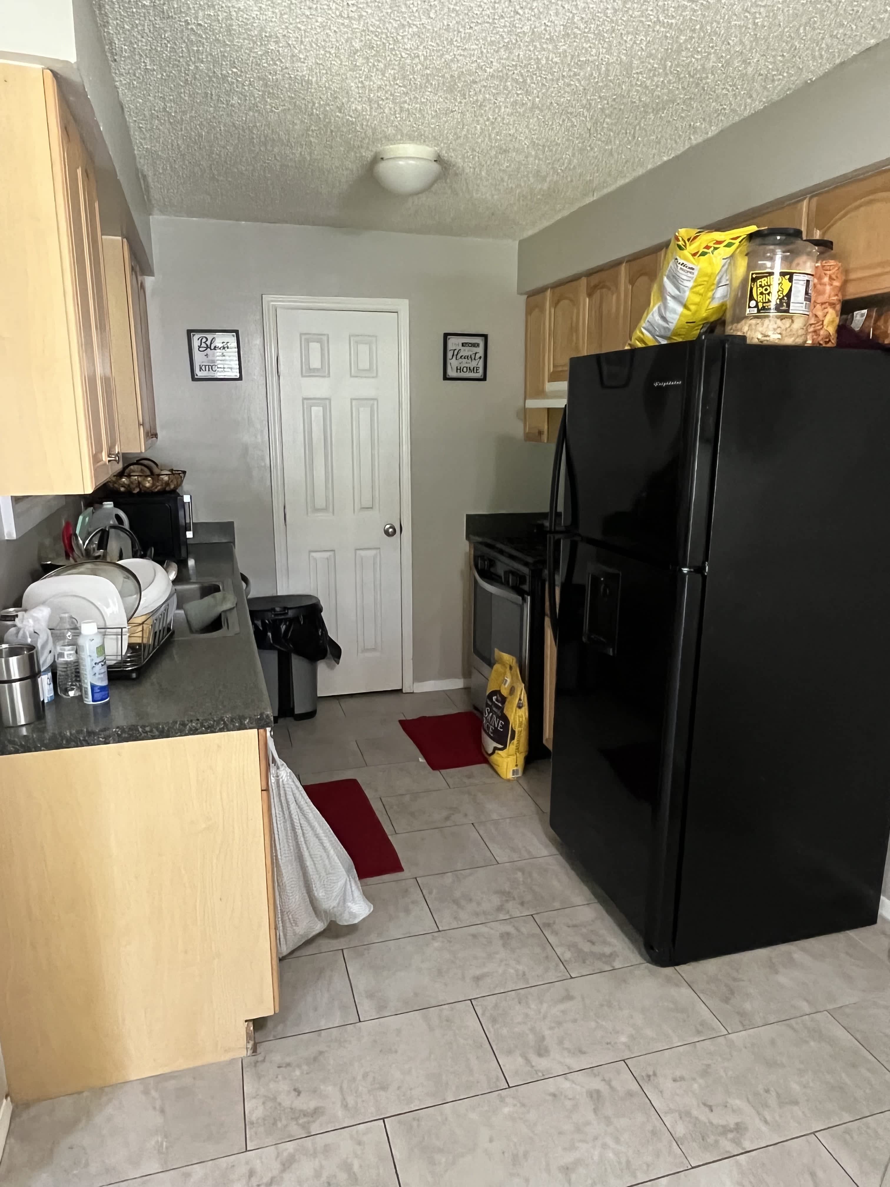 801 Cactus Dr – photo 2