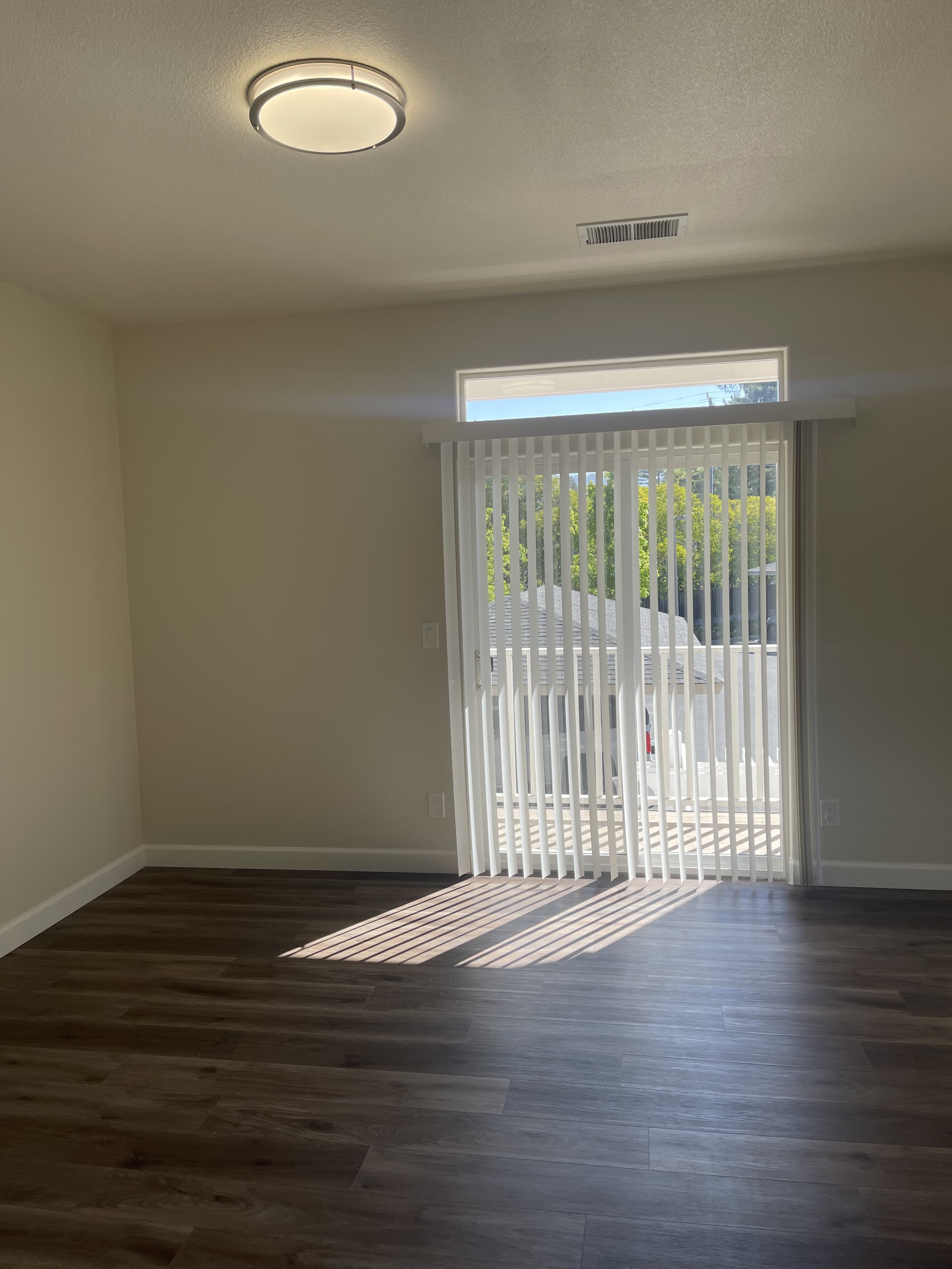 1016 Prospect Avenue – photo 1