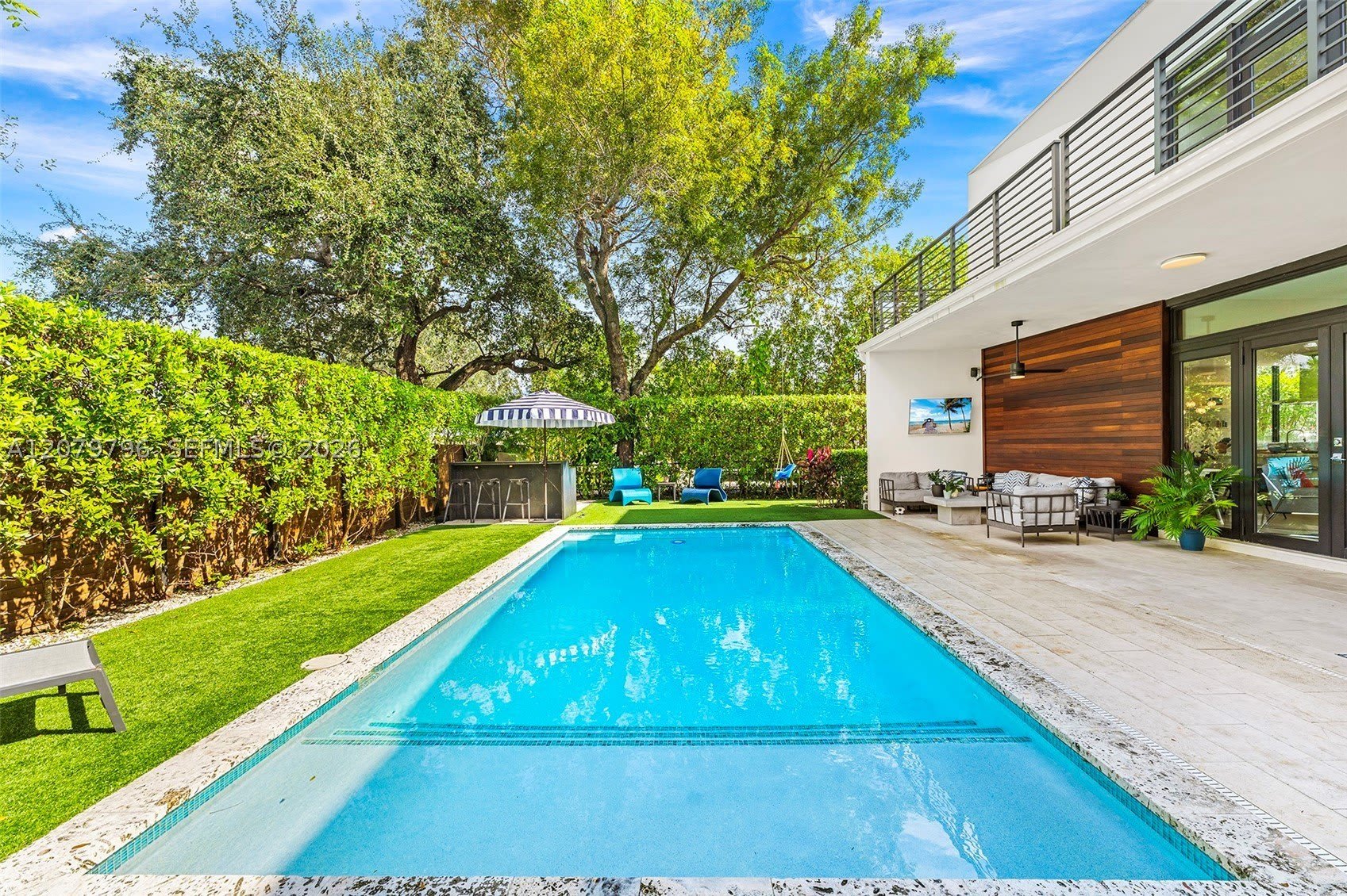 8611 Arboretum Ln – photo 2