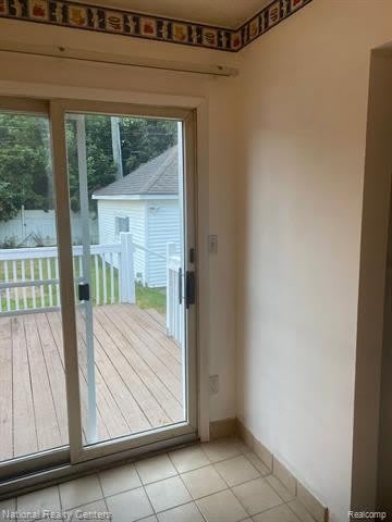 17190 Lennane Street – photo 4