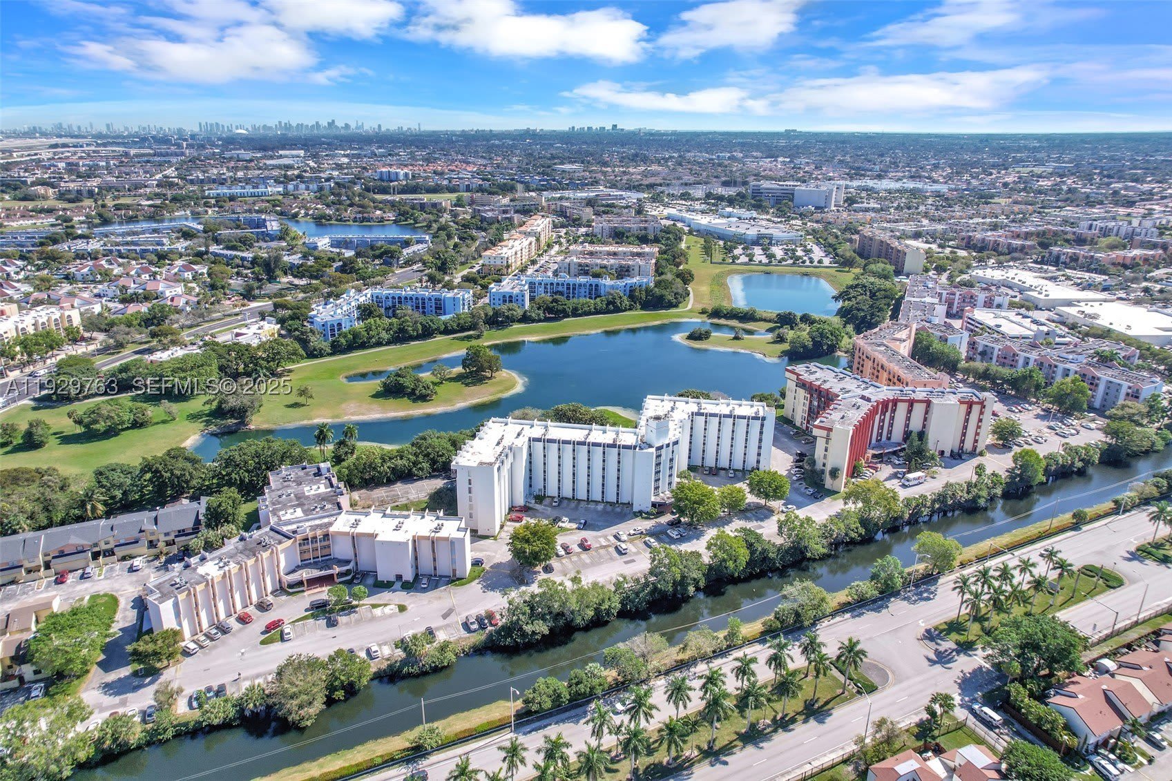 9682 Fontainebleau Blvd – photo 3
