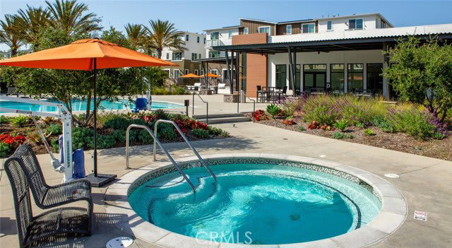 1586 West Maddison Way – photo 3