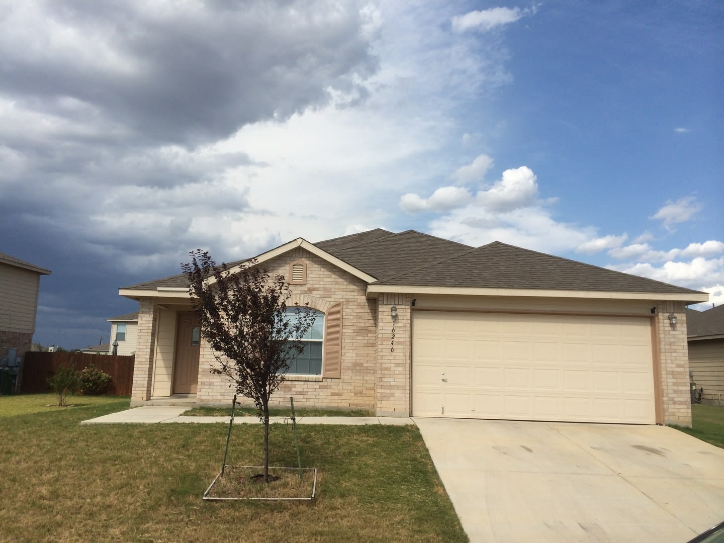 Welcome home to 16246 Stallion Ranch! – photo 1