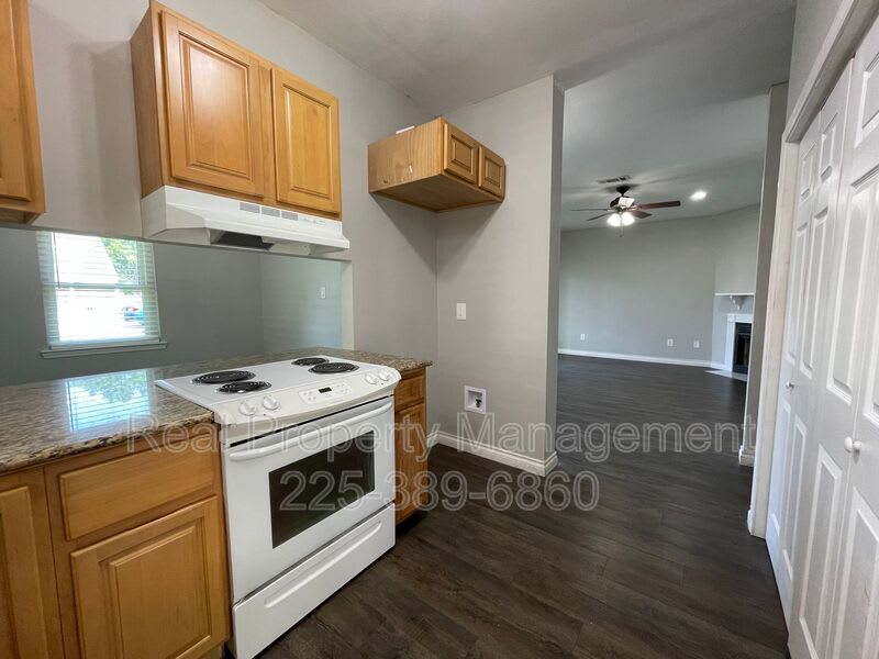 1531 Lila Ave. – photo 5