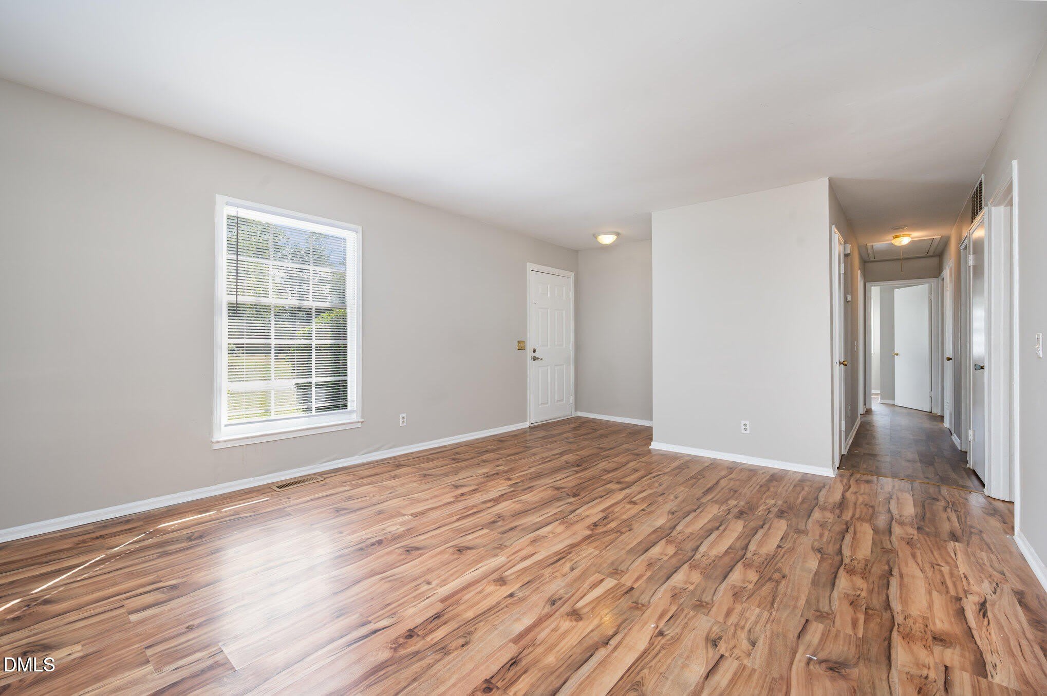 104 Deblyn Court – photo 5