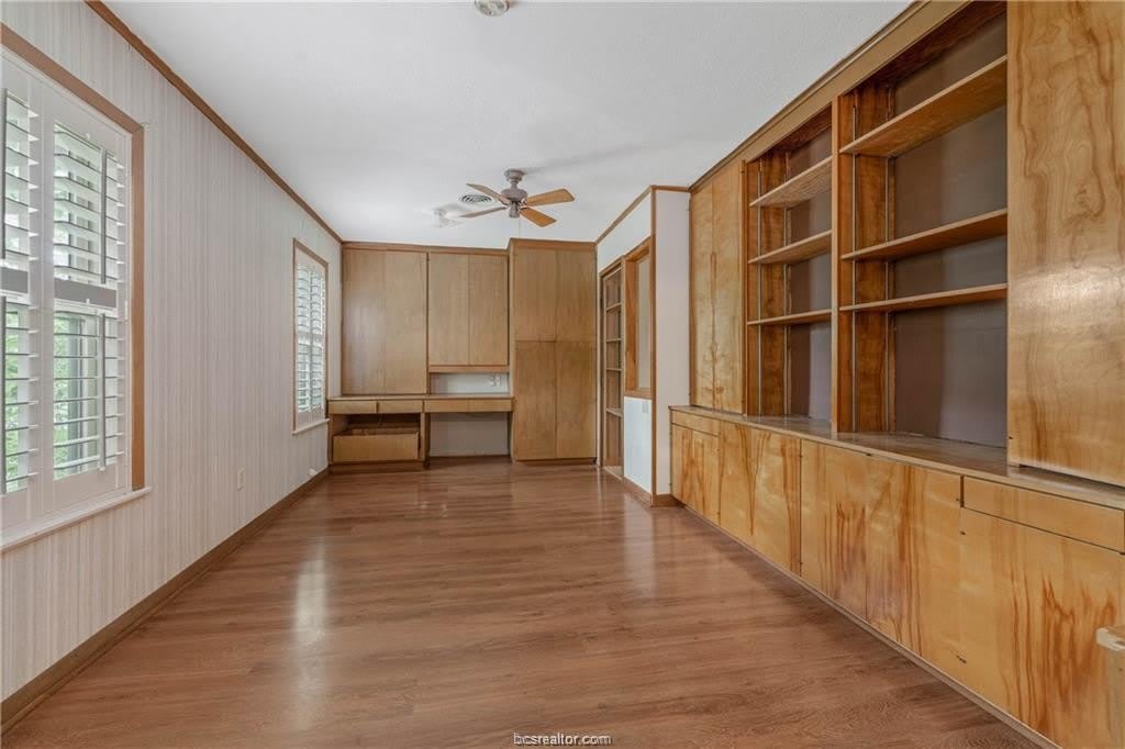 902 Holik Drive – photo 3