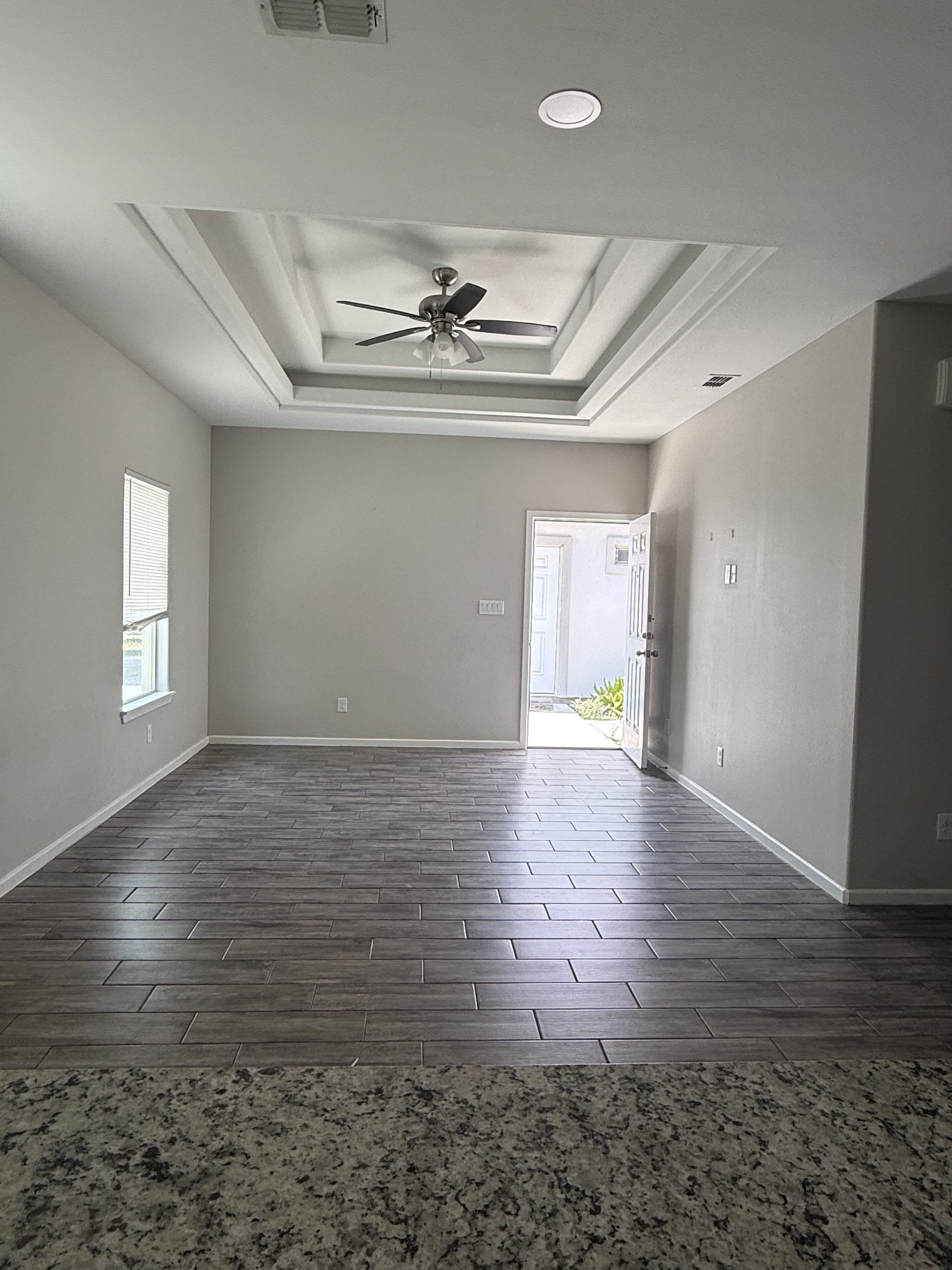 5800 Sandpiper Ave – photo 4