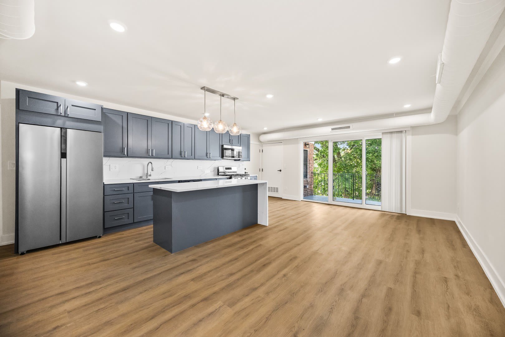 10205 Dearlove Road – photo 4