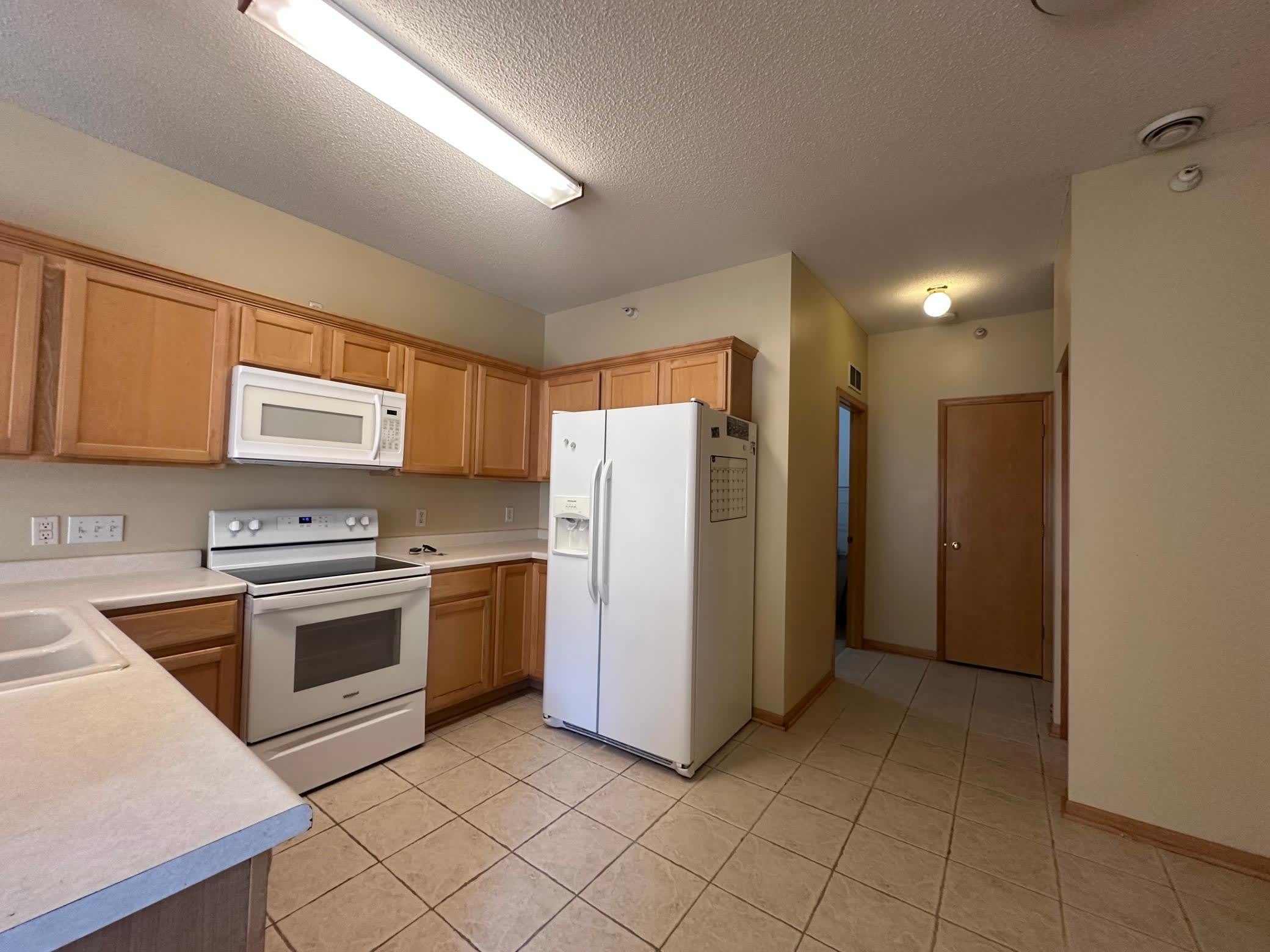 9410 Marshall Road – photo 4