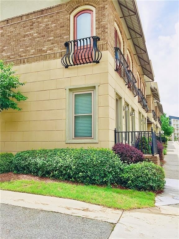 384 16Th Street Nw – photo 2