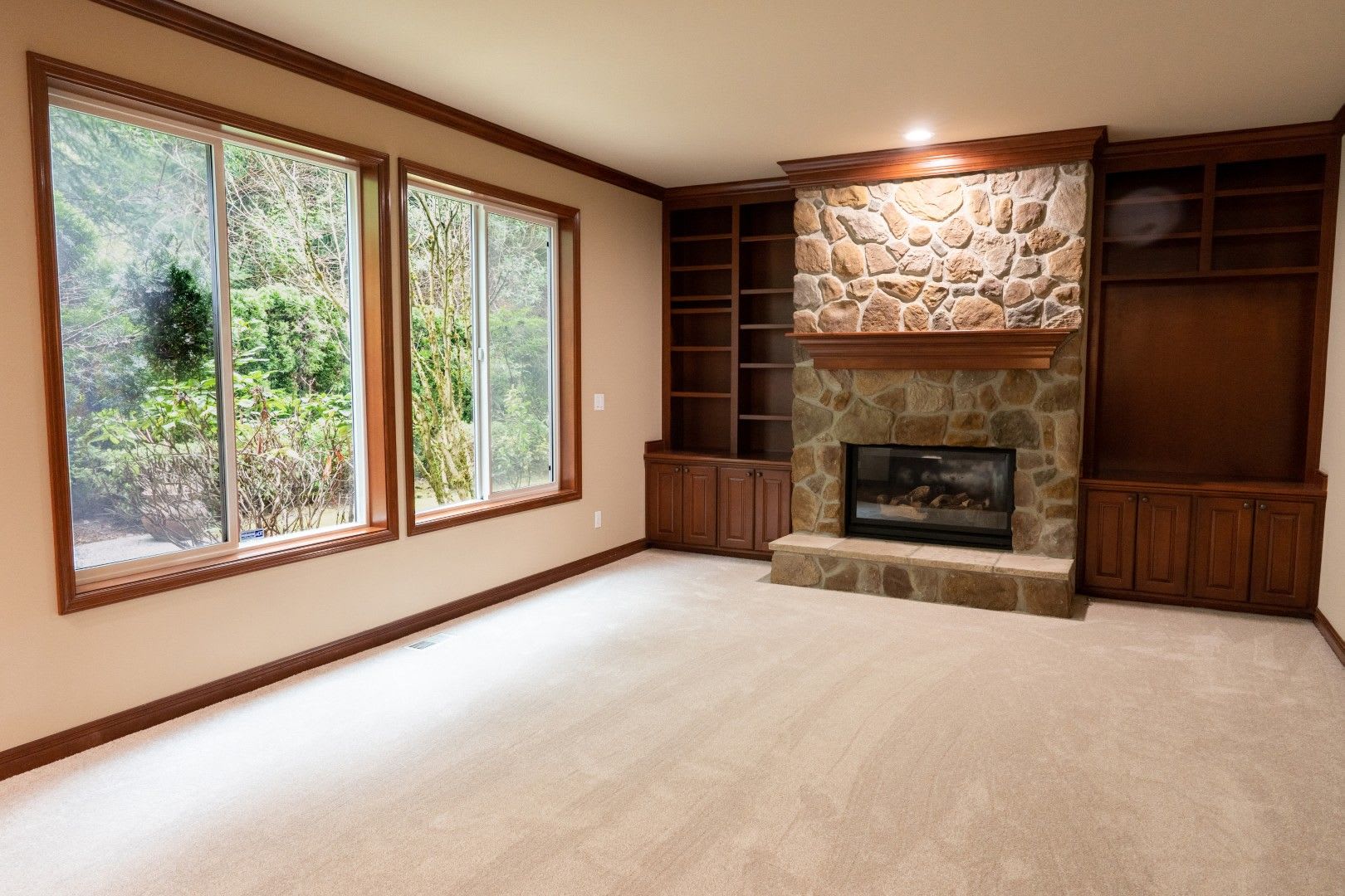 5Bd 3 5Ba Sammamish Home – photo 4