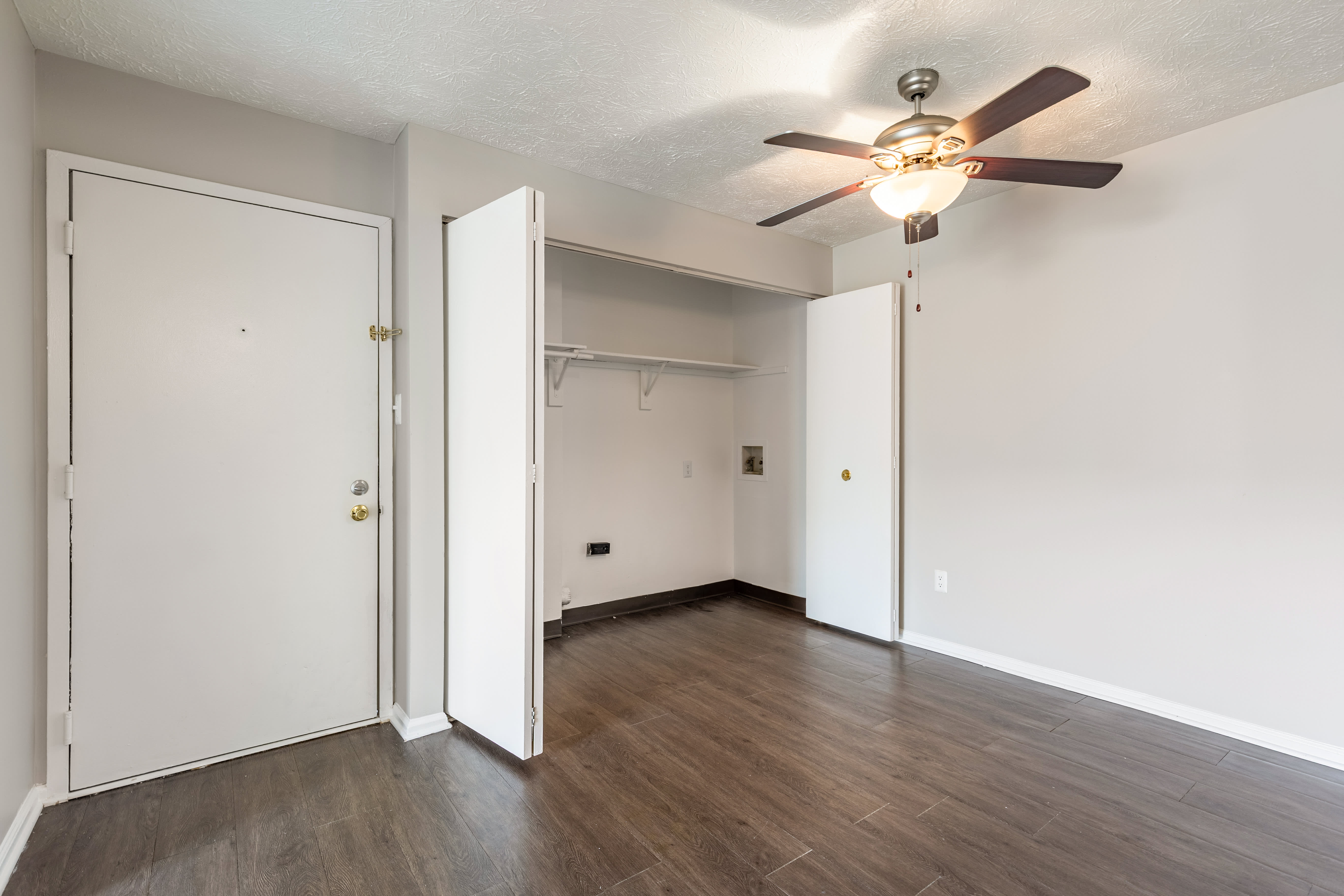 Emerson Village – photo 3