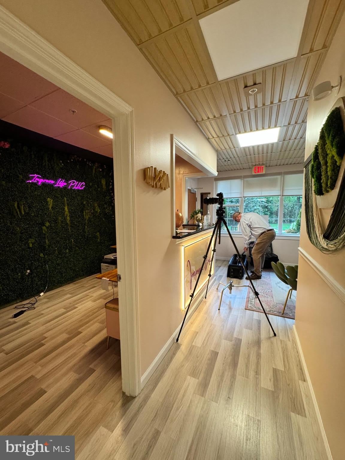 44075 PIPELINE Plaza – photo 5