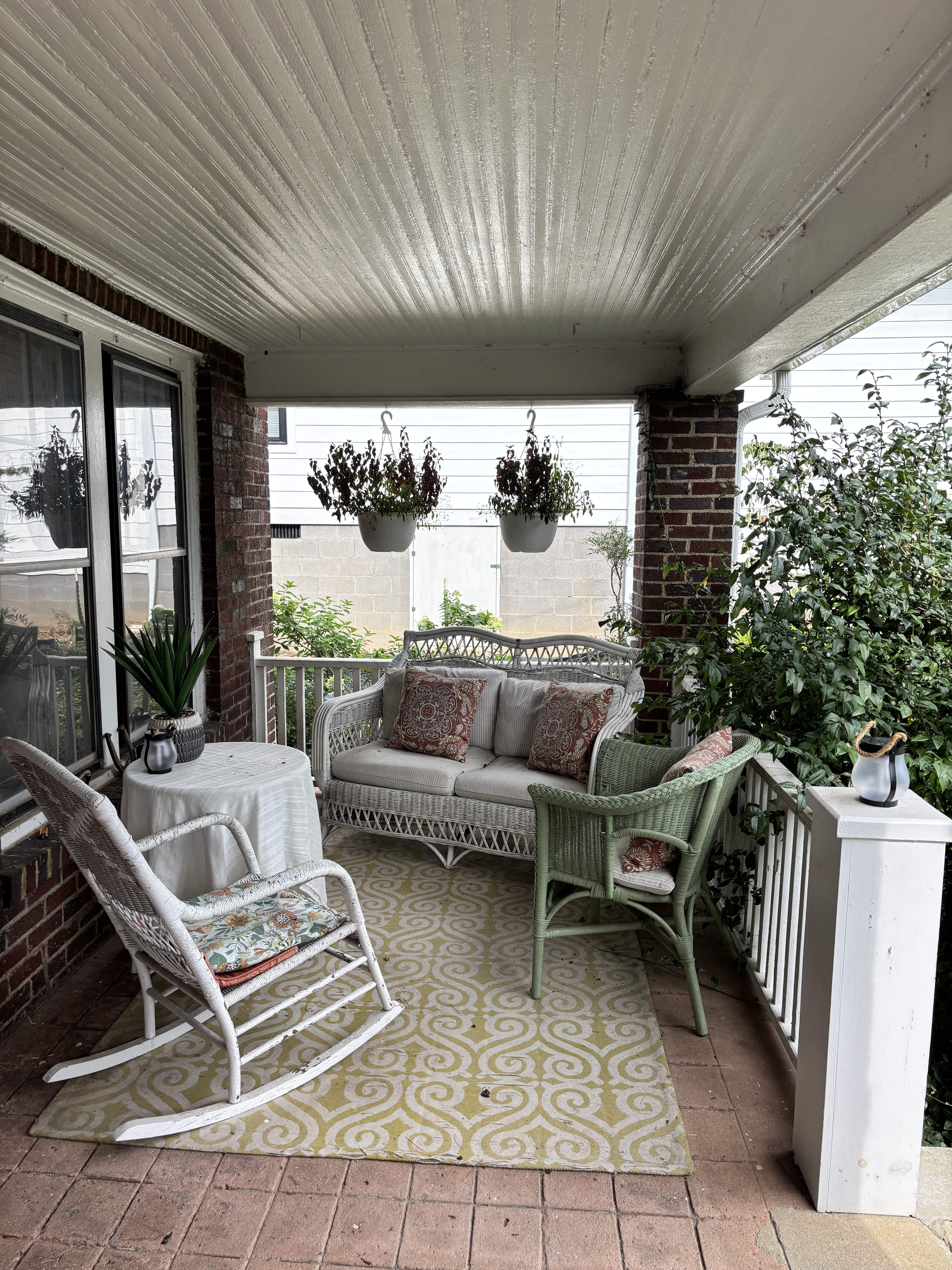 161 Edgewood Rd – photo 2