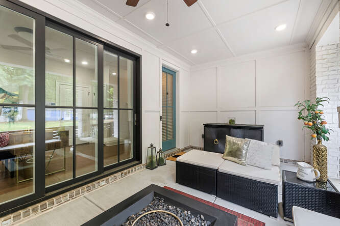 1821 La Dawn Lane Northwest – photo 4