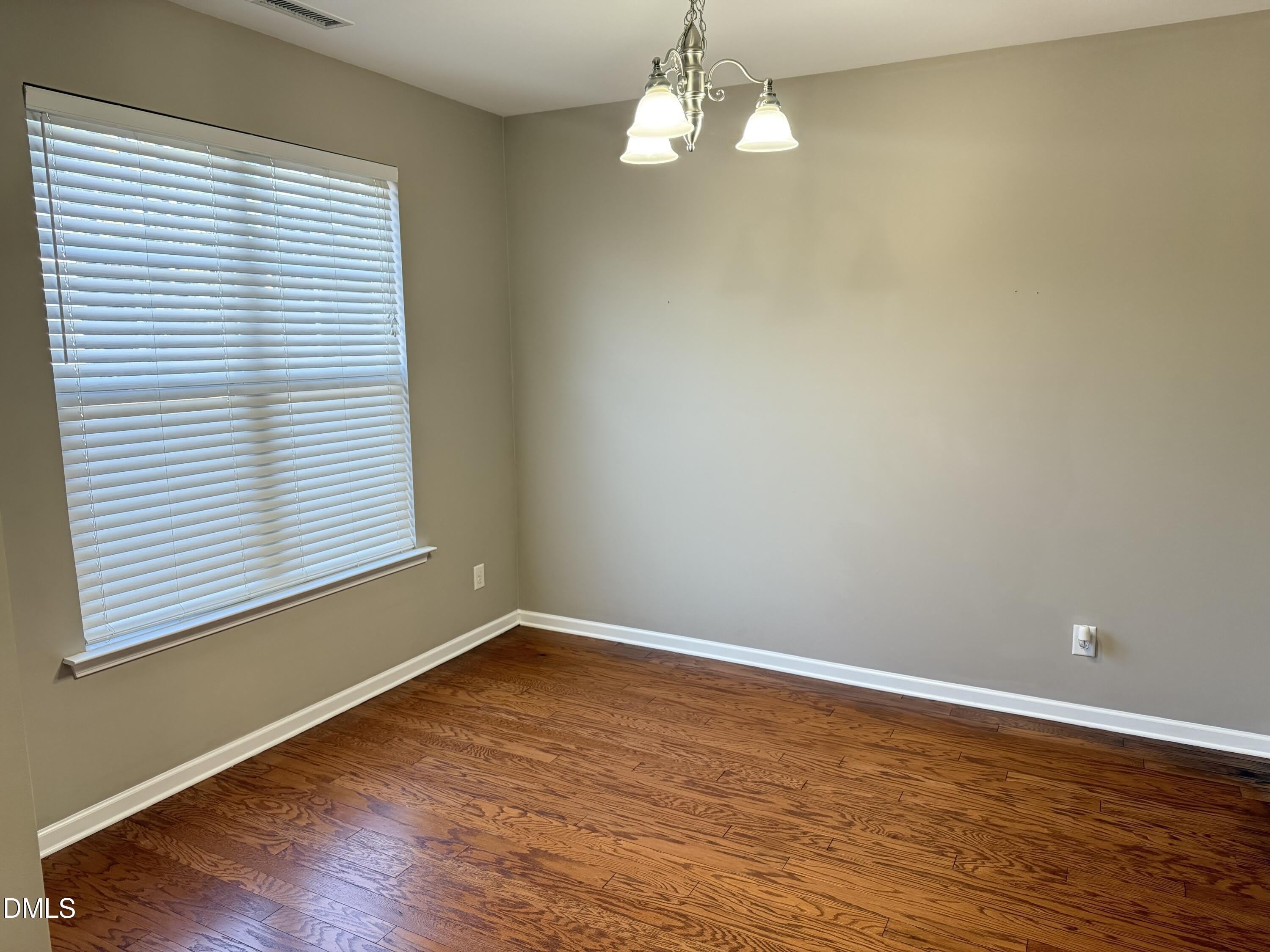 3102 Berkeley Springs Place – photo 2
