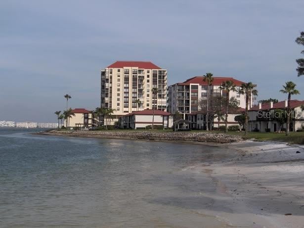 6279 Sun Boulevard – photo 3