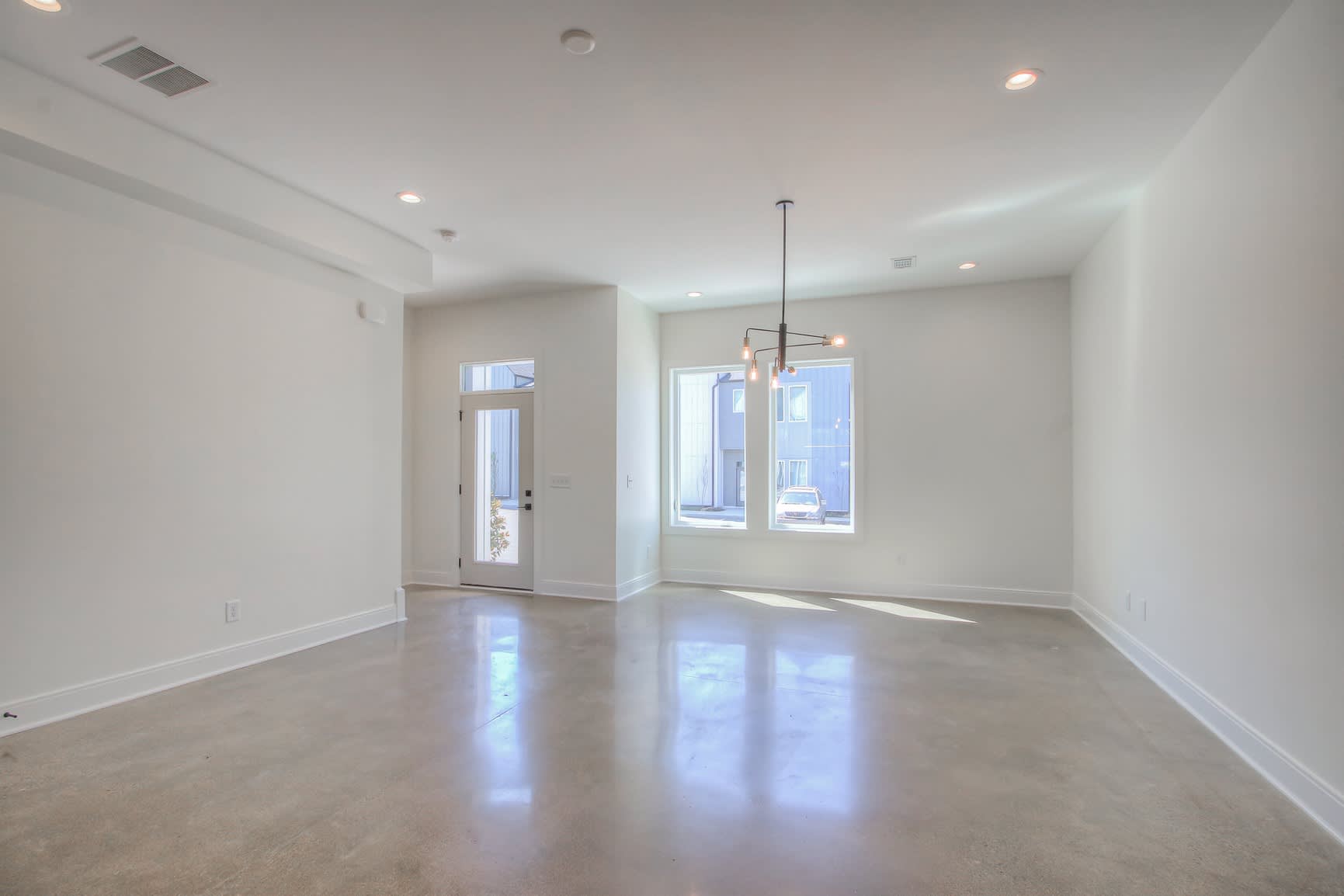 1540 Yarra Street – photo 4