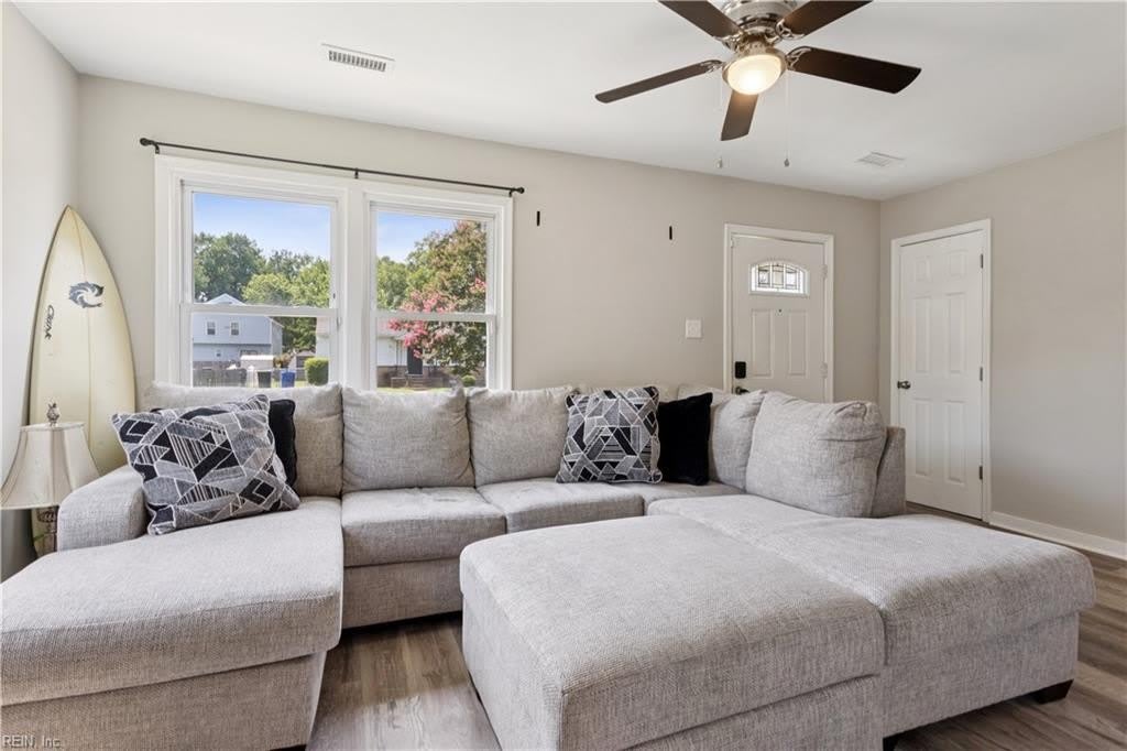209 Woodstock Street – photo 4