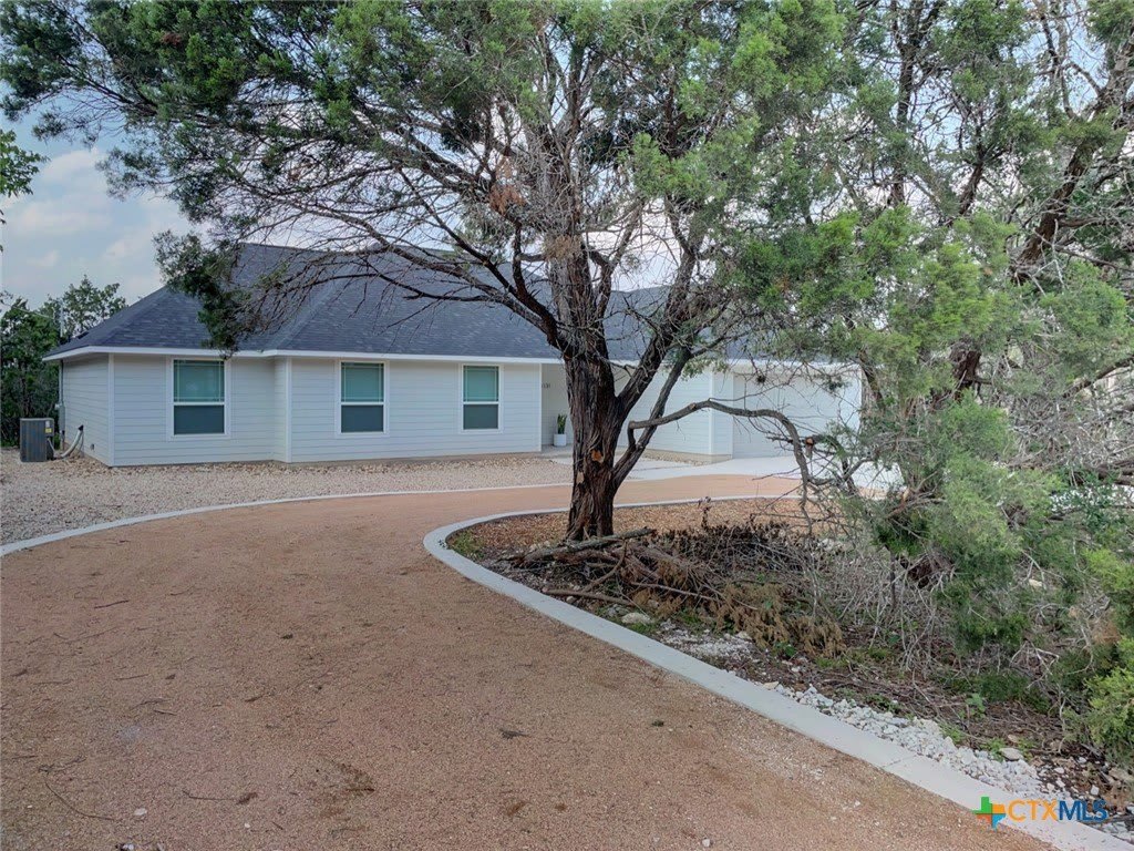 1131 Yaupon Drive – photo 1