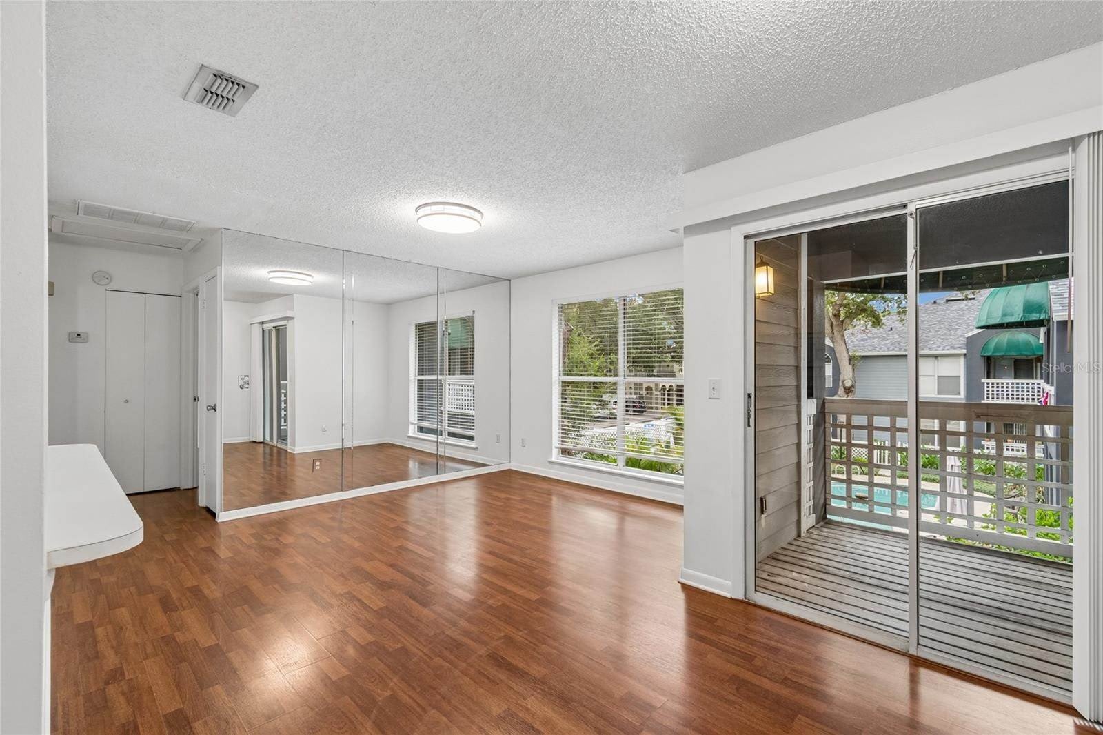 606 South Albany Avenue – photo 5