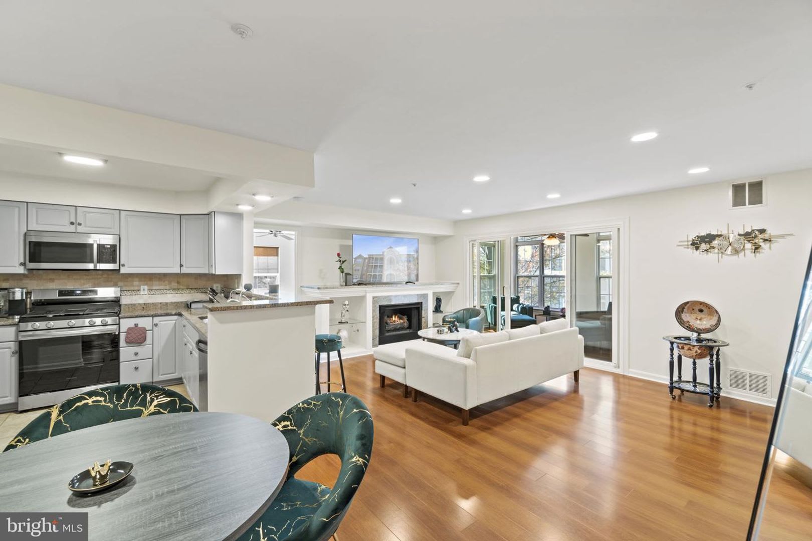 Live the Life with Convenience and Style! – photo 4