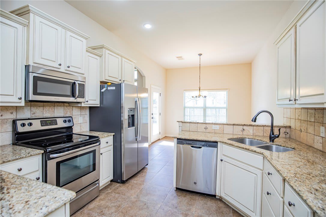 5319 Stockton Avenue – photo 3