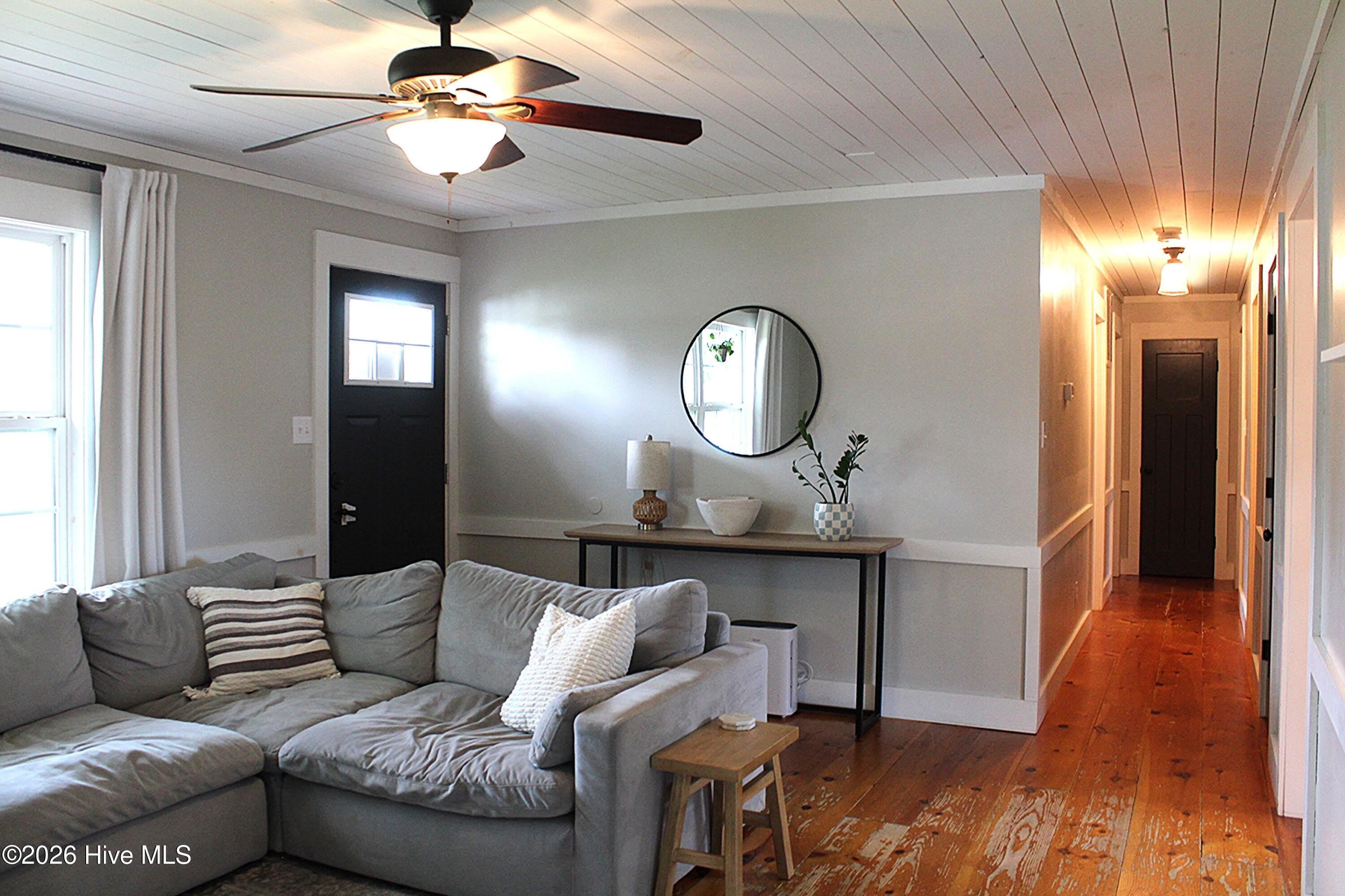 218 Dogwood Street – photo 5
