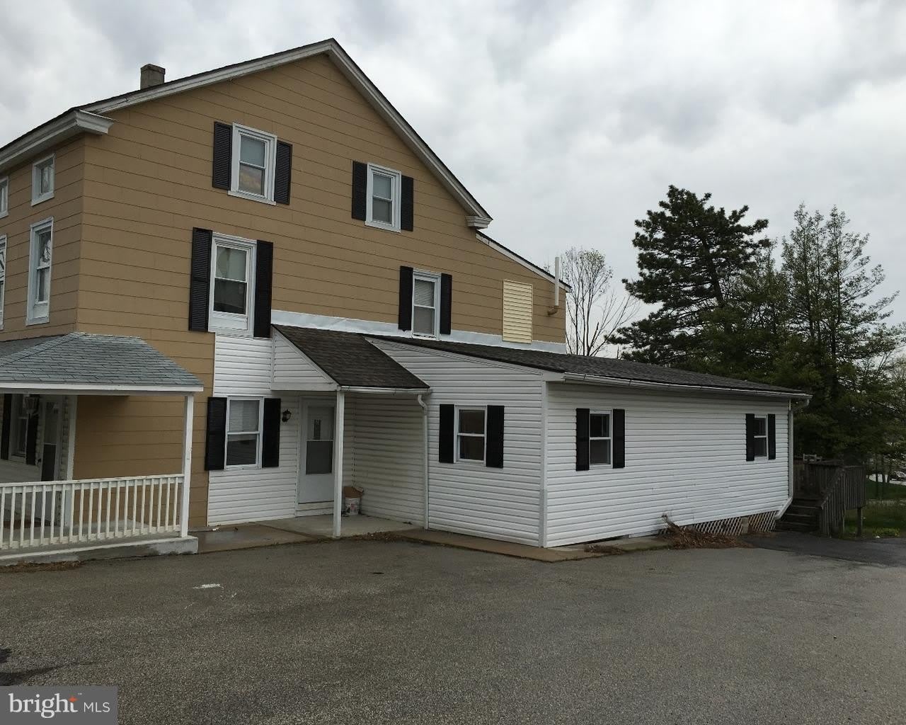 704 S GULPH Road – photo 4