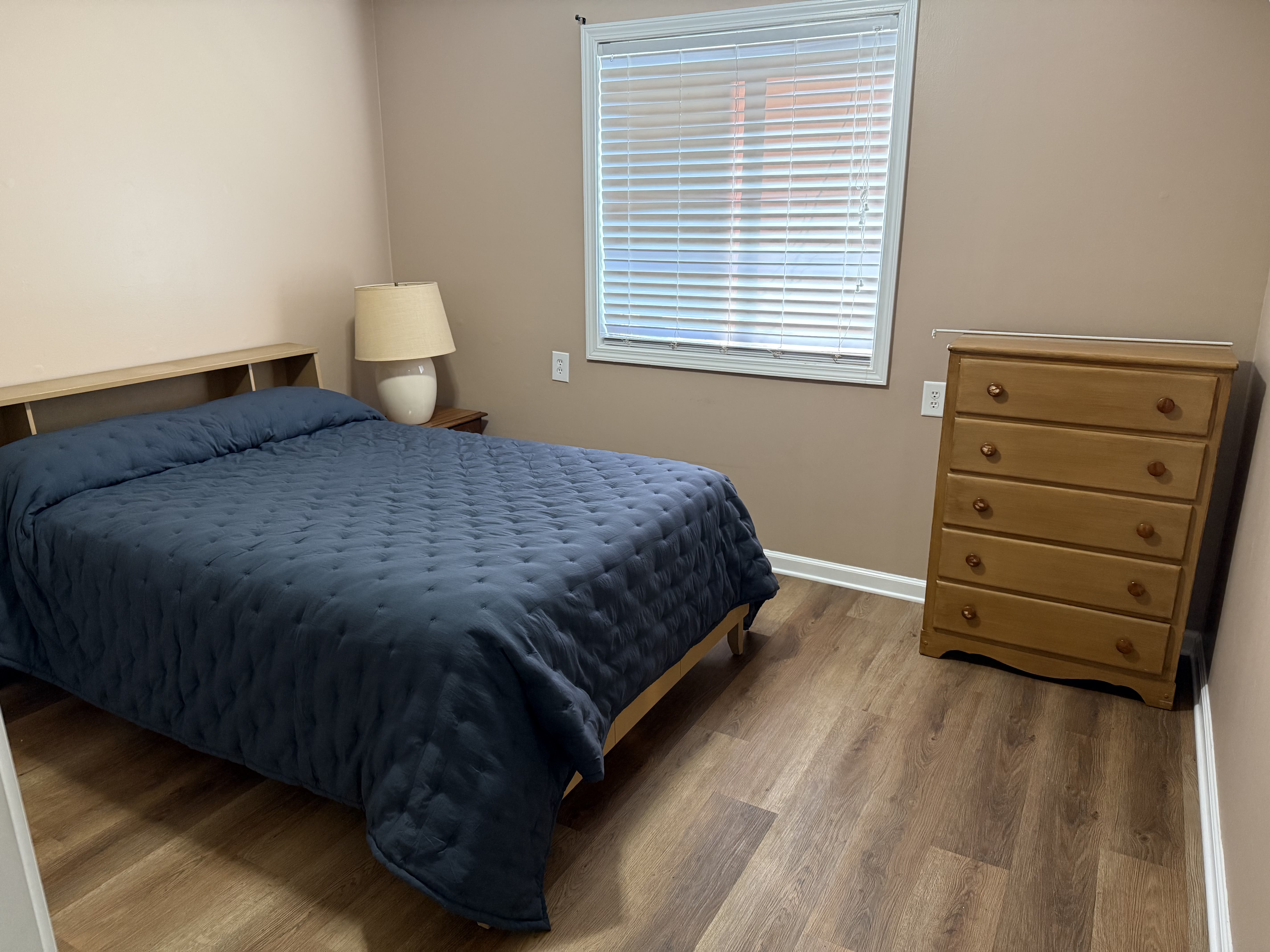521 Meadowview Drive – photo 2