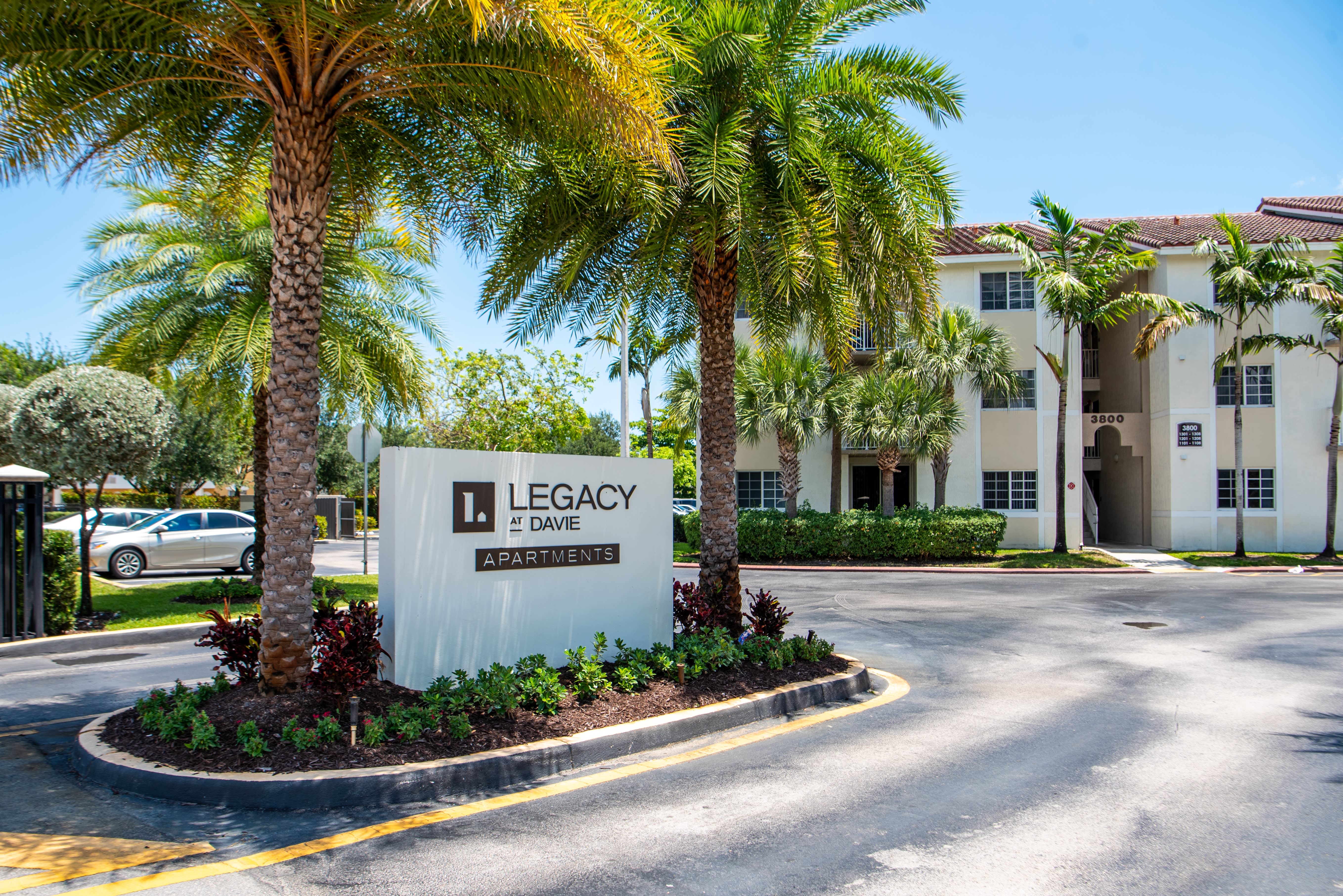 Legacy at Davie – photo 1