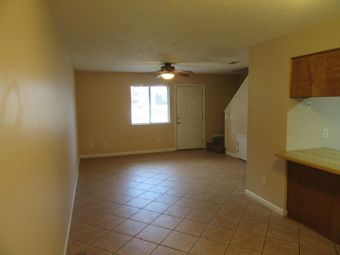 804 West St – photo 5