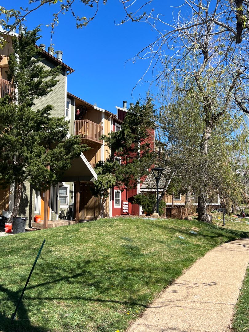 Cozy 1/bed 1/bath condo in Boulder! – photo 1