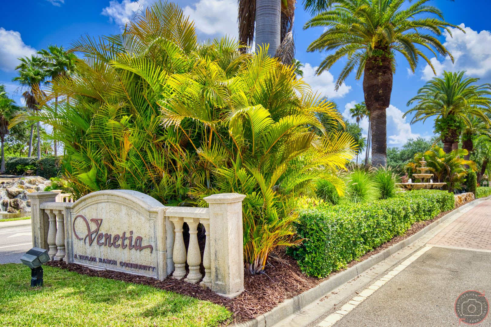 Seasonal Short-Term 2 Bedroom 2 Bathroom Attached Villa in Venetia with resort-like amenities! – photo 4