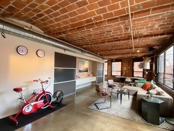 121-123 Beach St 501 – photo 4