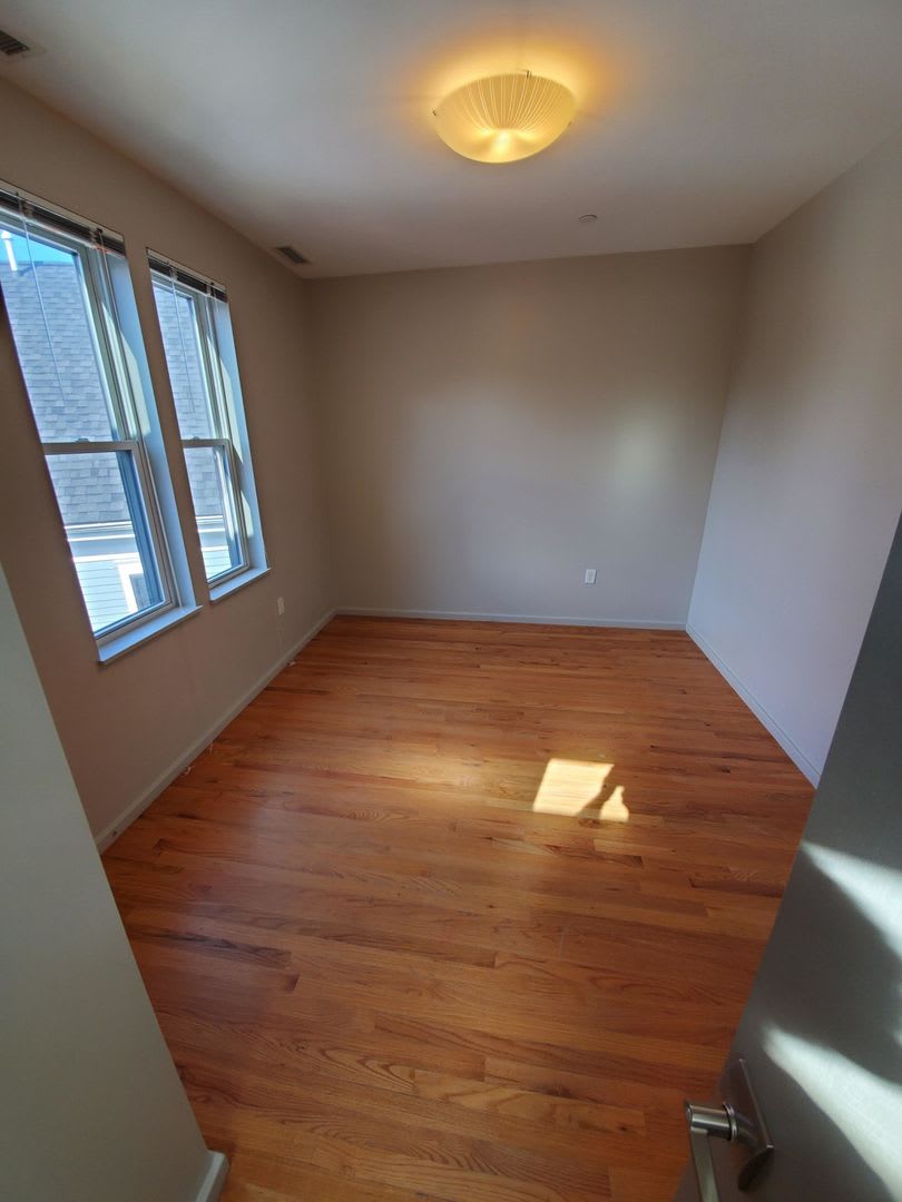Huge 5 bed townhouse in allston – photo 5
