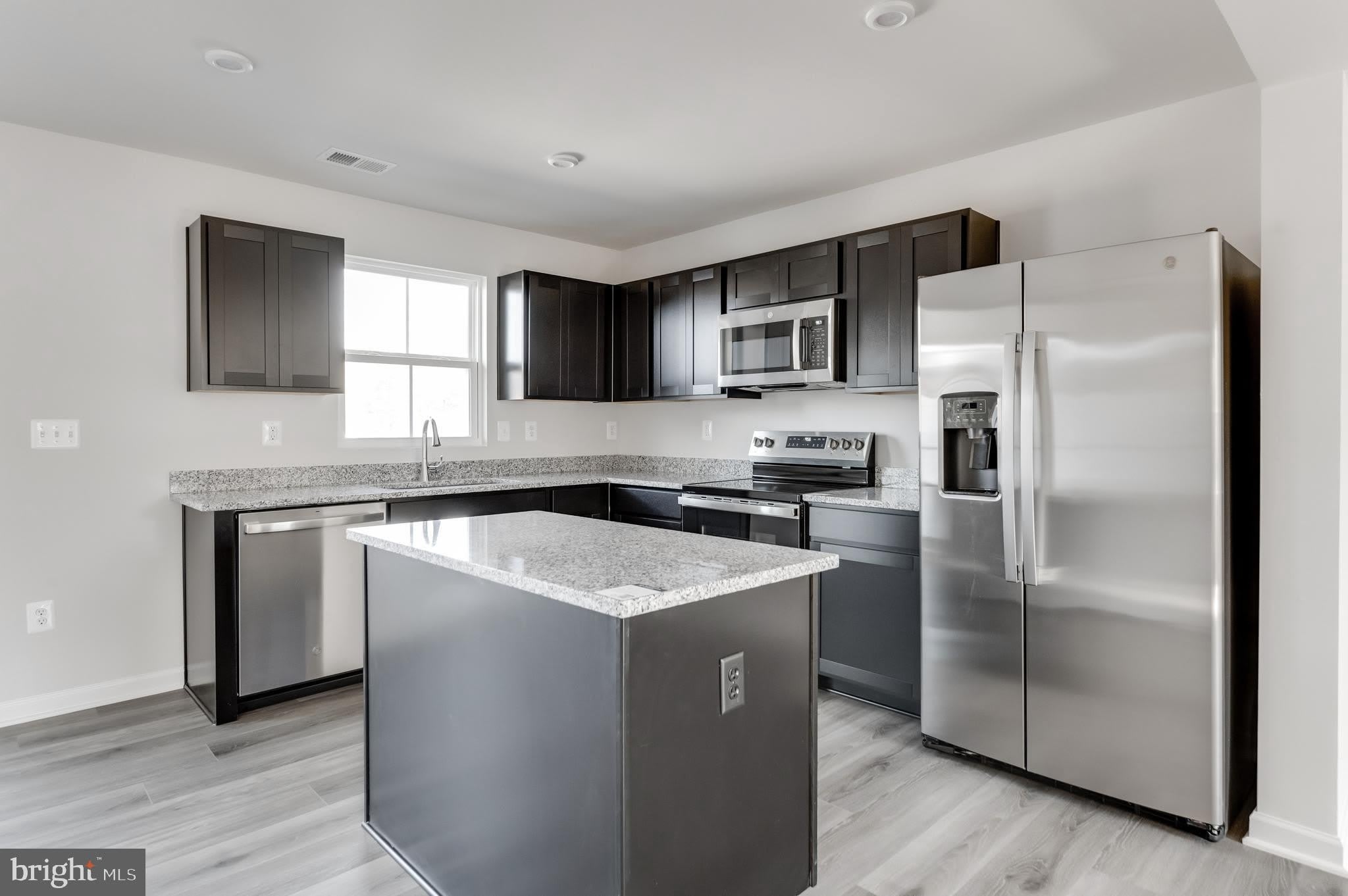 7301 STATESMAN BLVD – photo 5