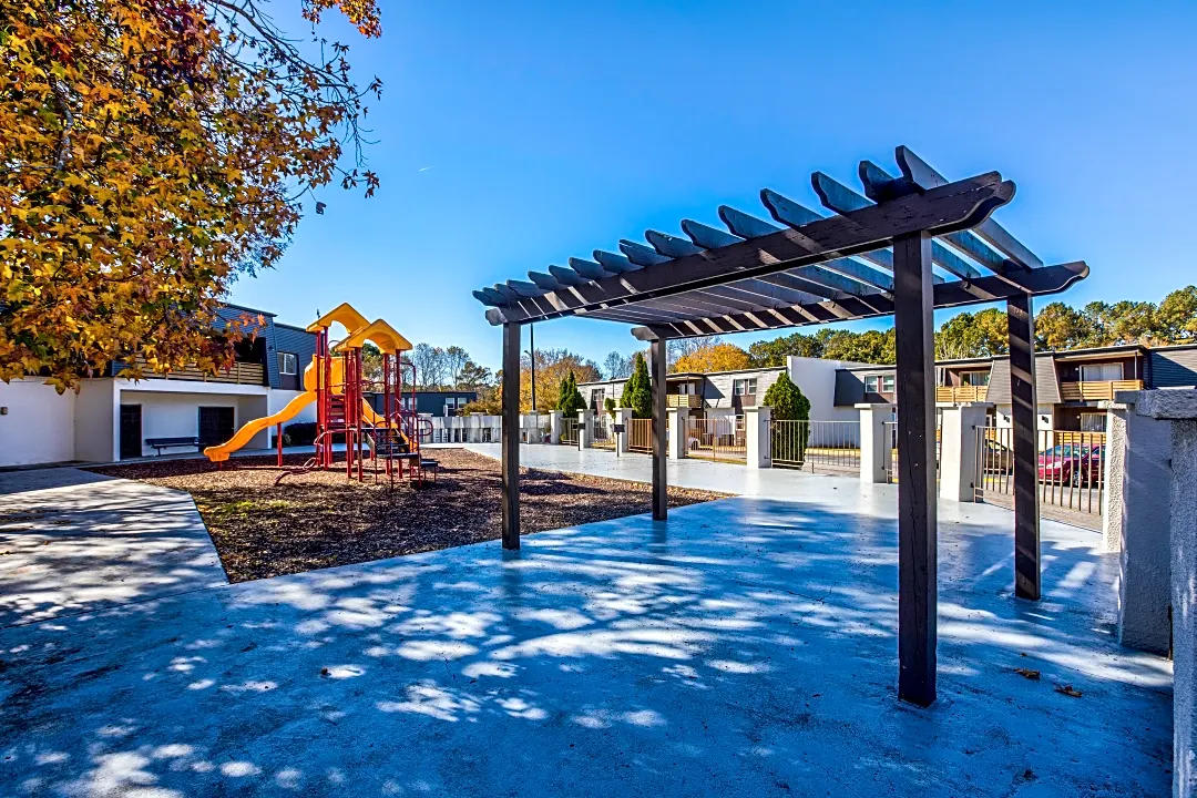 Park At Glenwood – photo 4