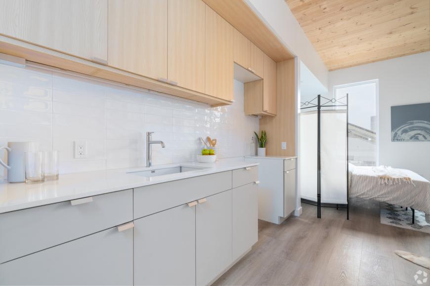 154 Broadway – photo 1