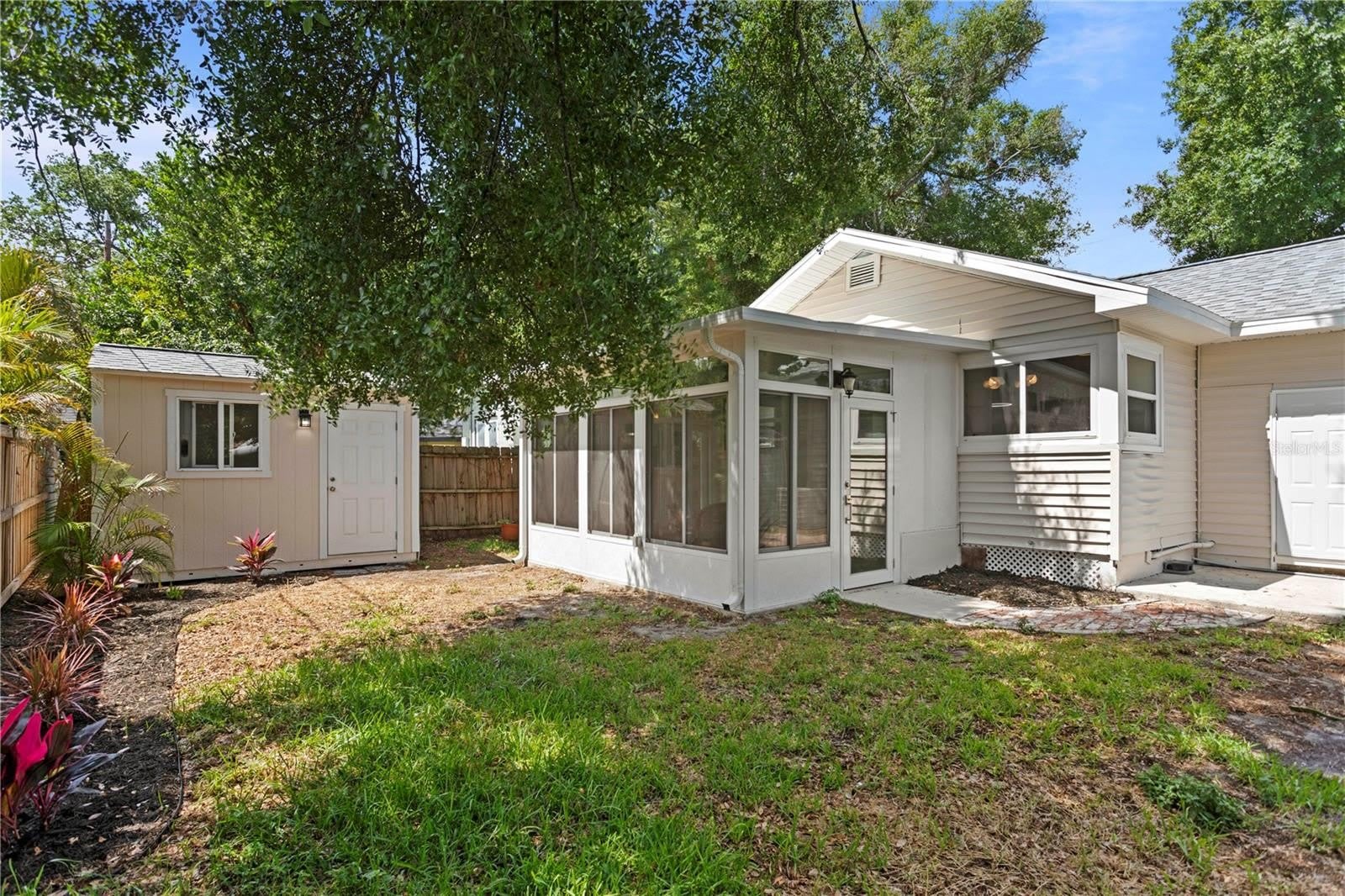 1175 HIGHLAND Court N – photo 4